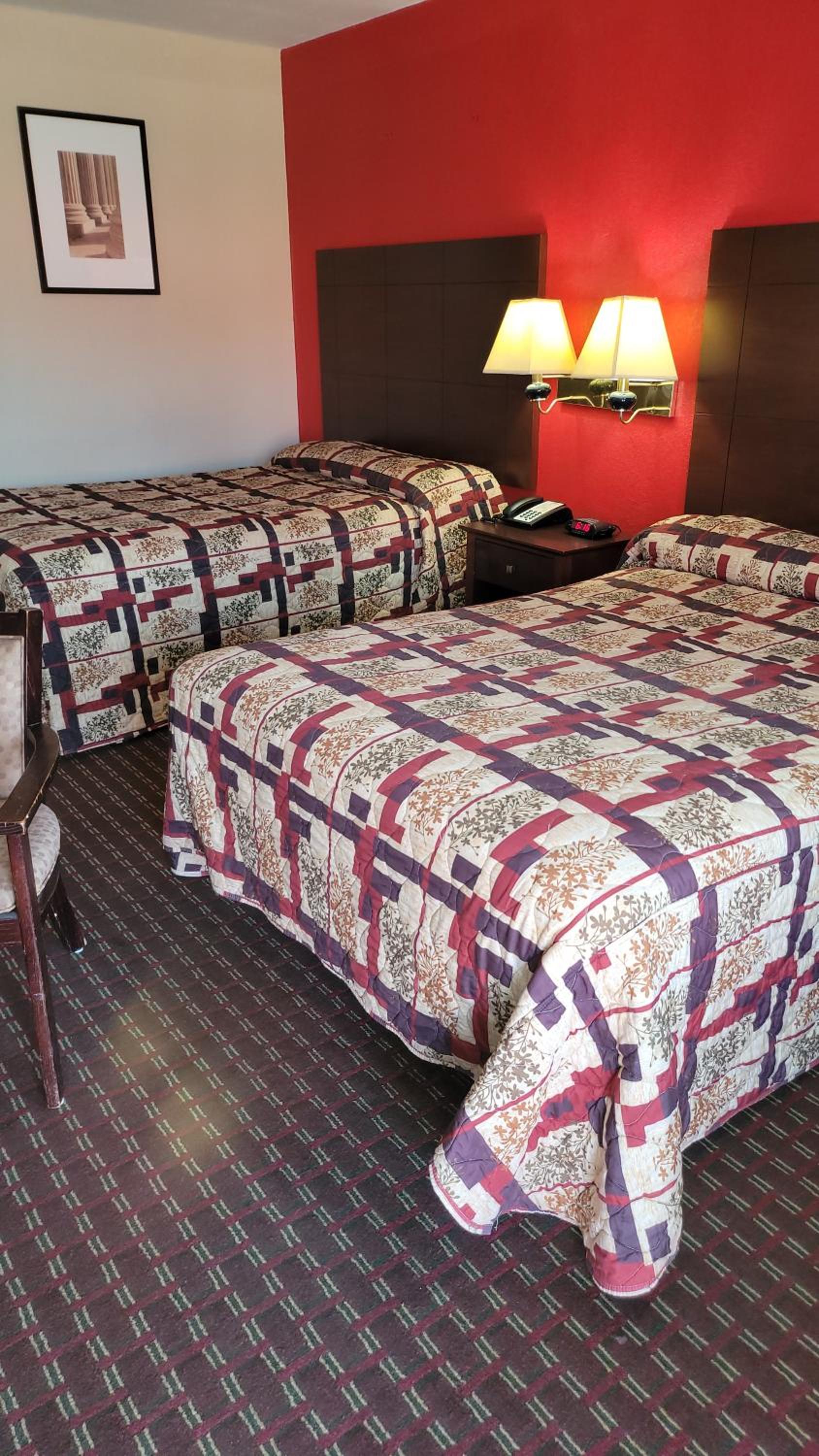 Budget Double Room - Photo 1