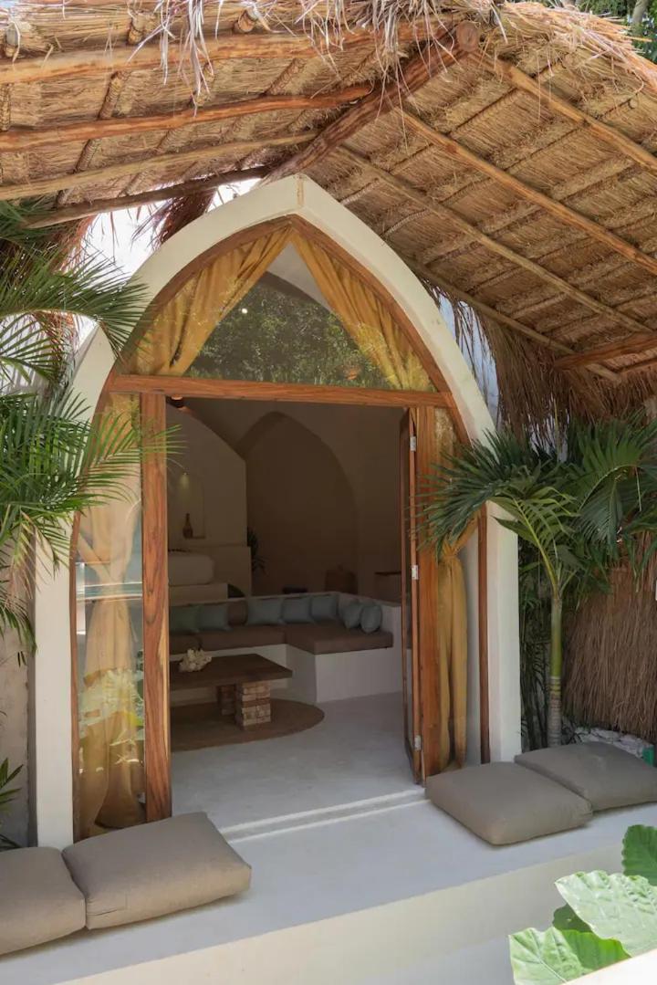 Suite with Private Pool photo 3