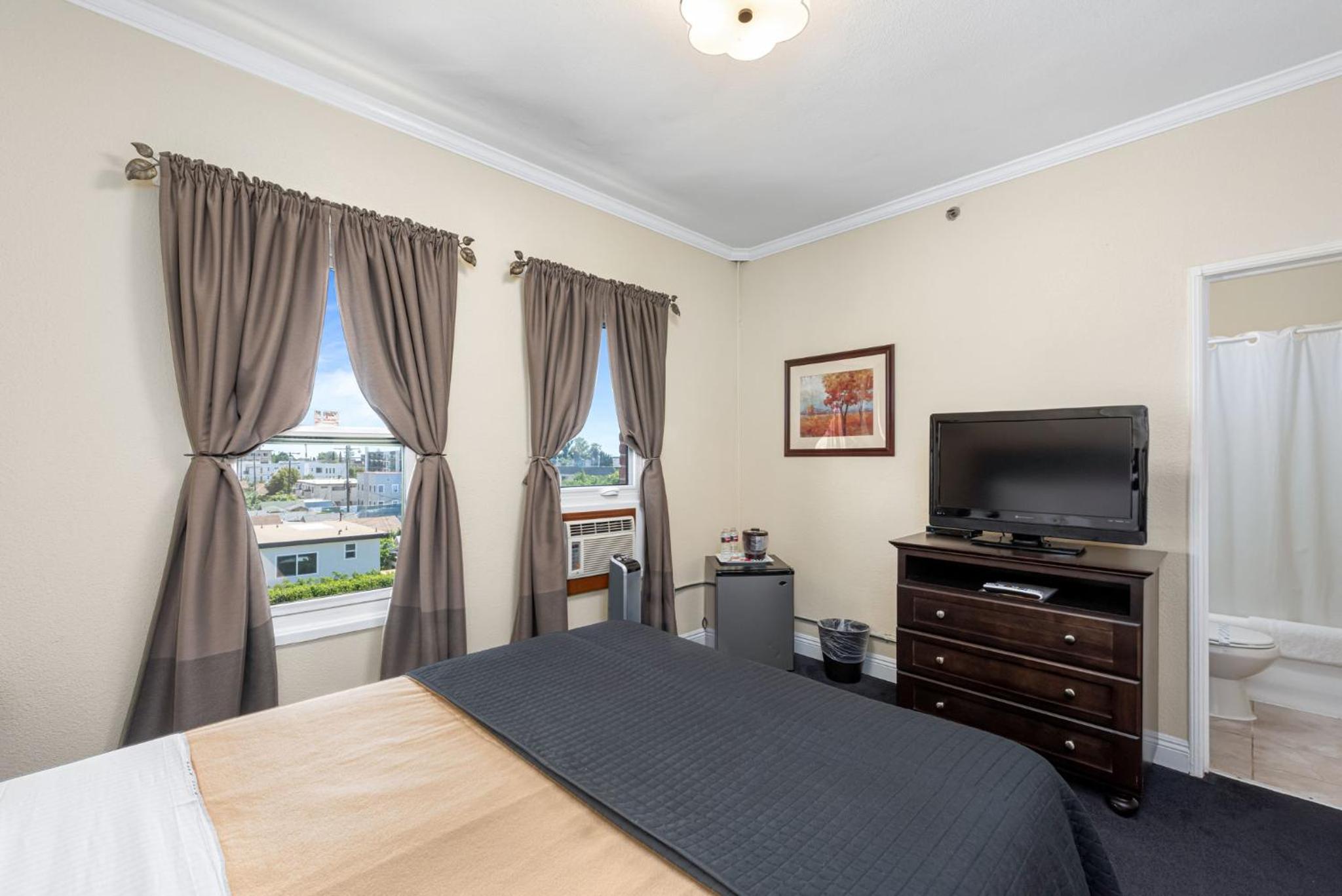 Queen Room