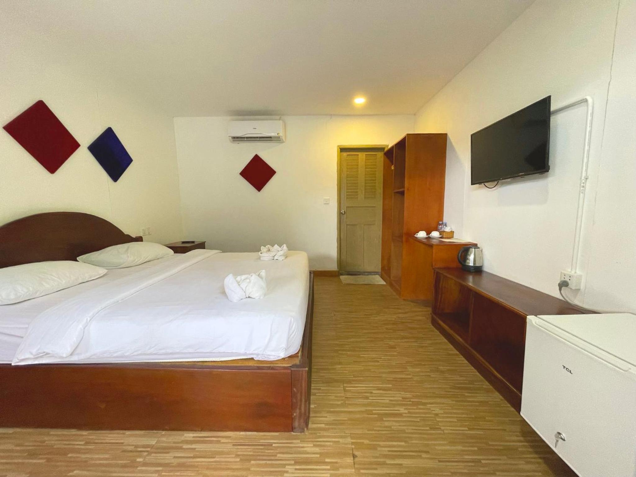 Standard Double Room - Photo 2