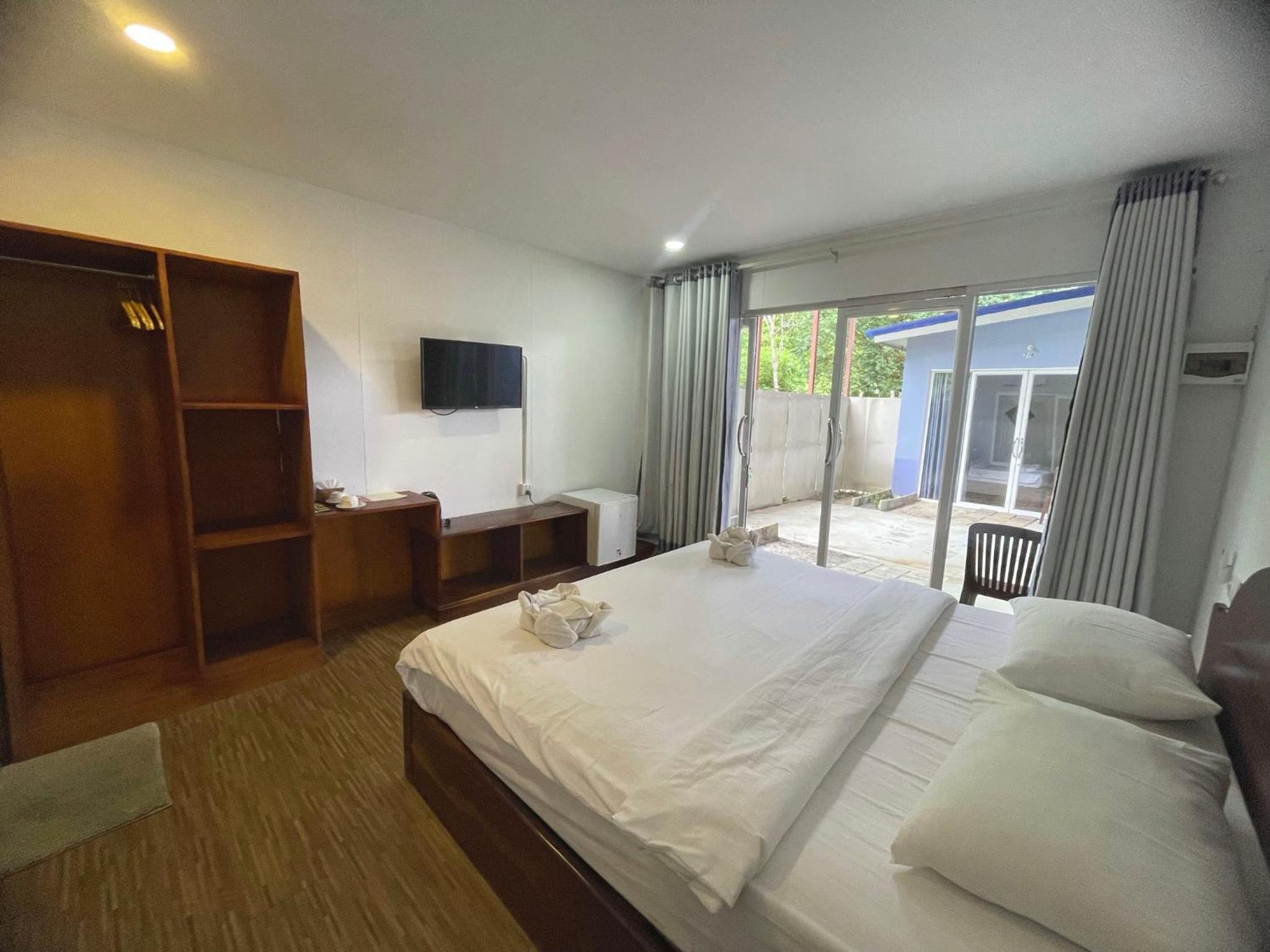 Standard Double Room - Photo 4
