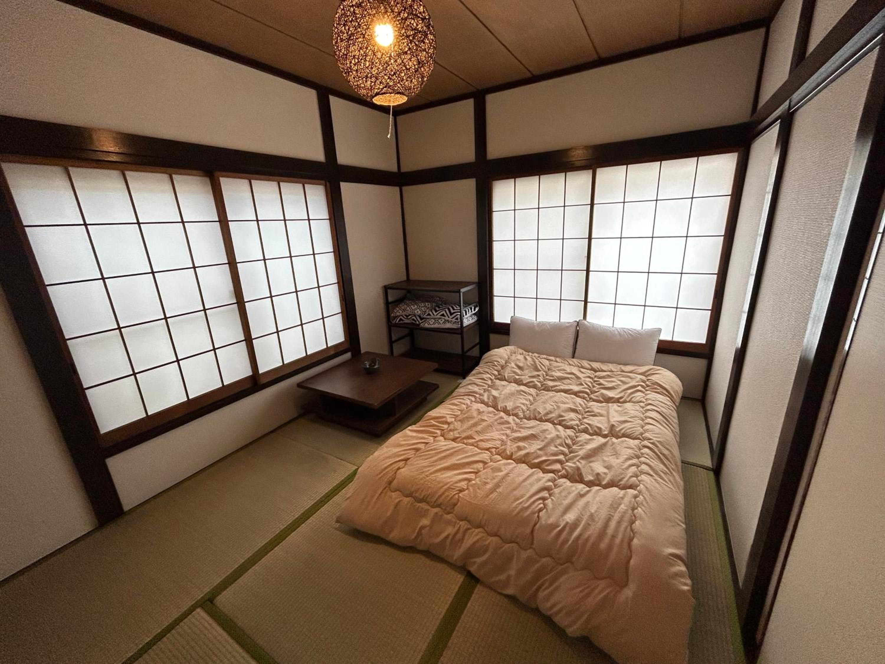 Three-Bedroom Apartment photo 2
