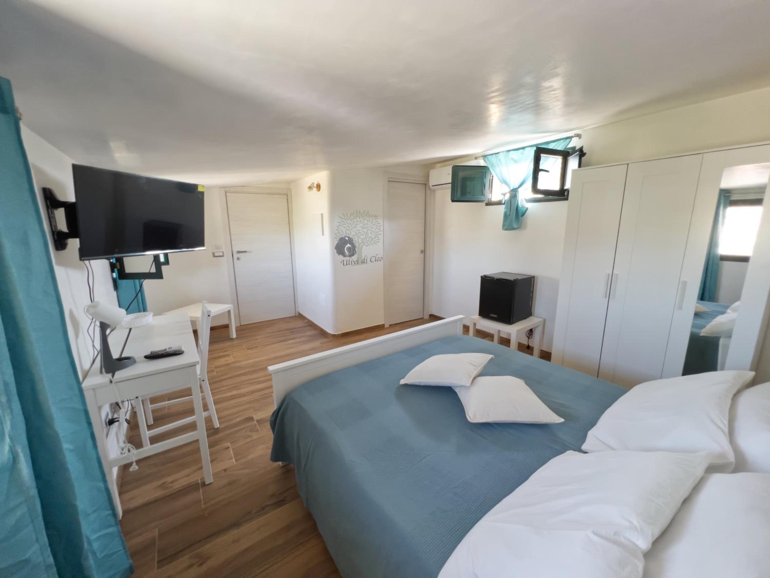 Double Room with Private Bathroom photo 3