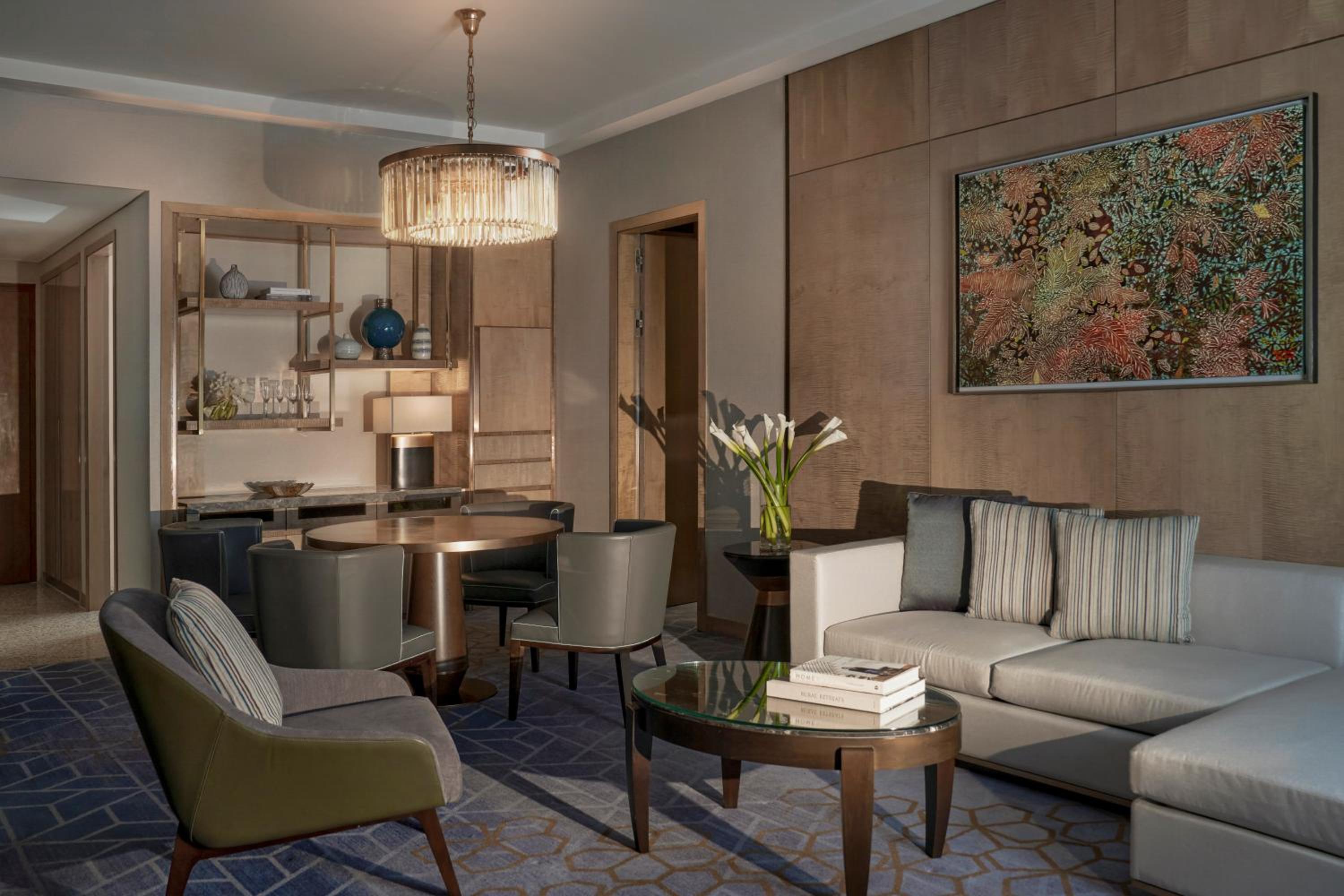 Royal Suite photo 1