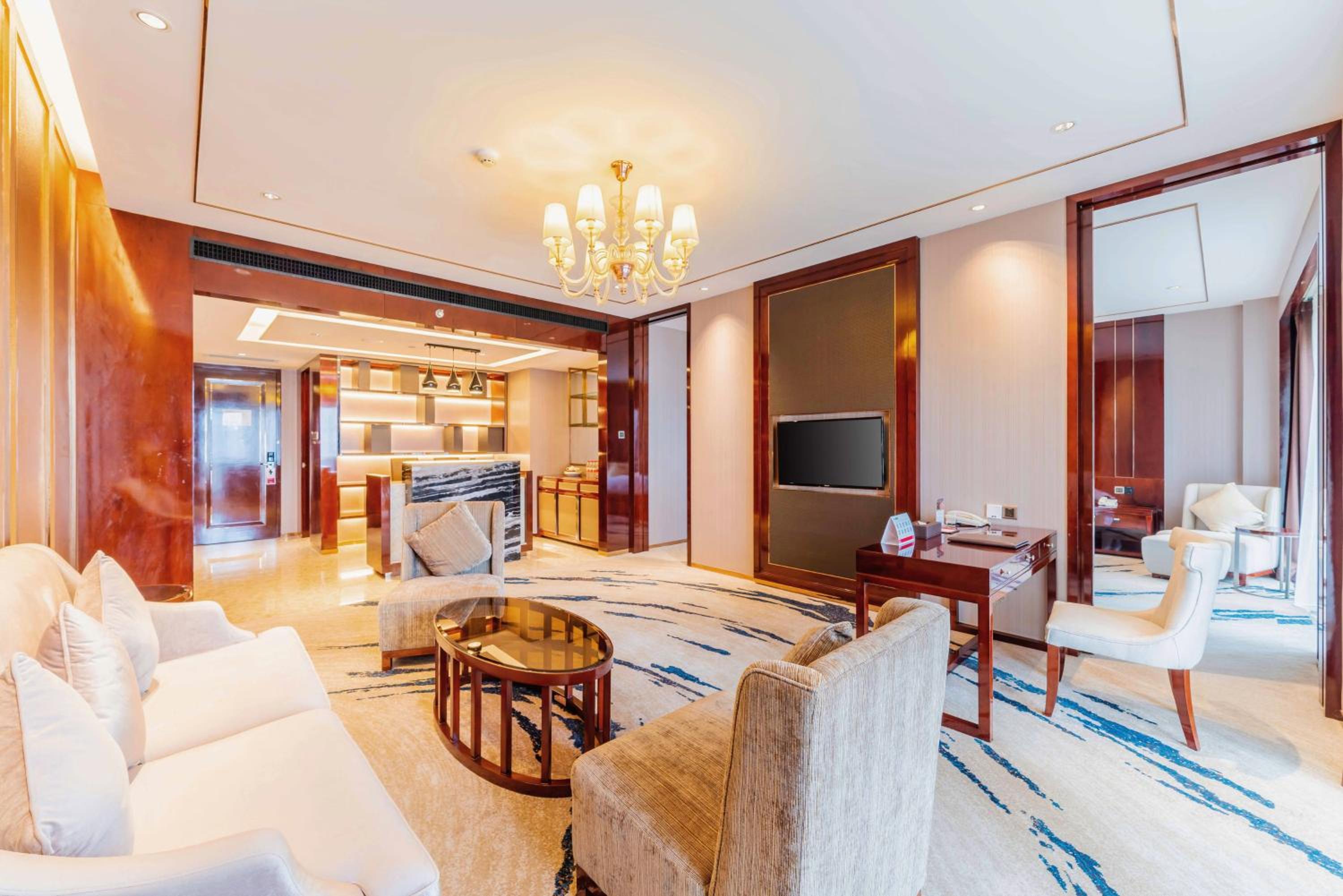 Executive Suite