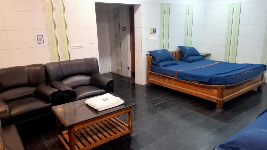 Deluxe Triple Room - Photo 3