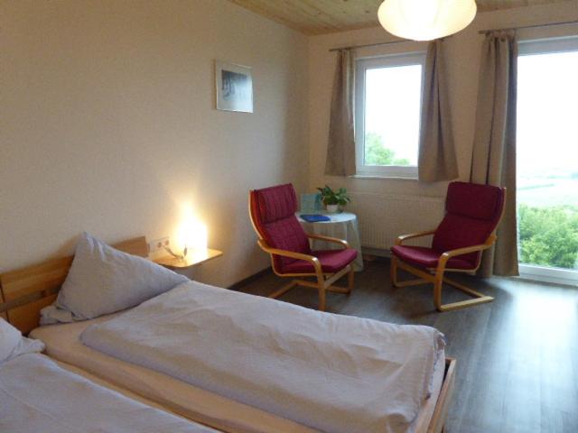 Double Room with Balcony - Photo 6