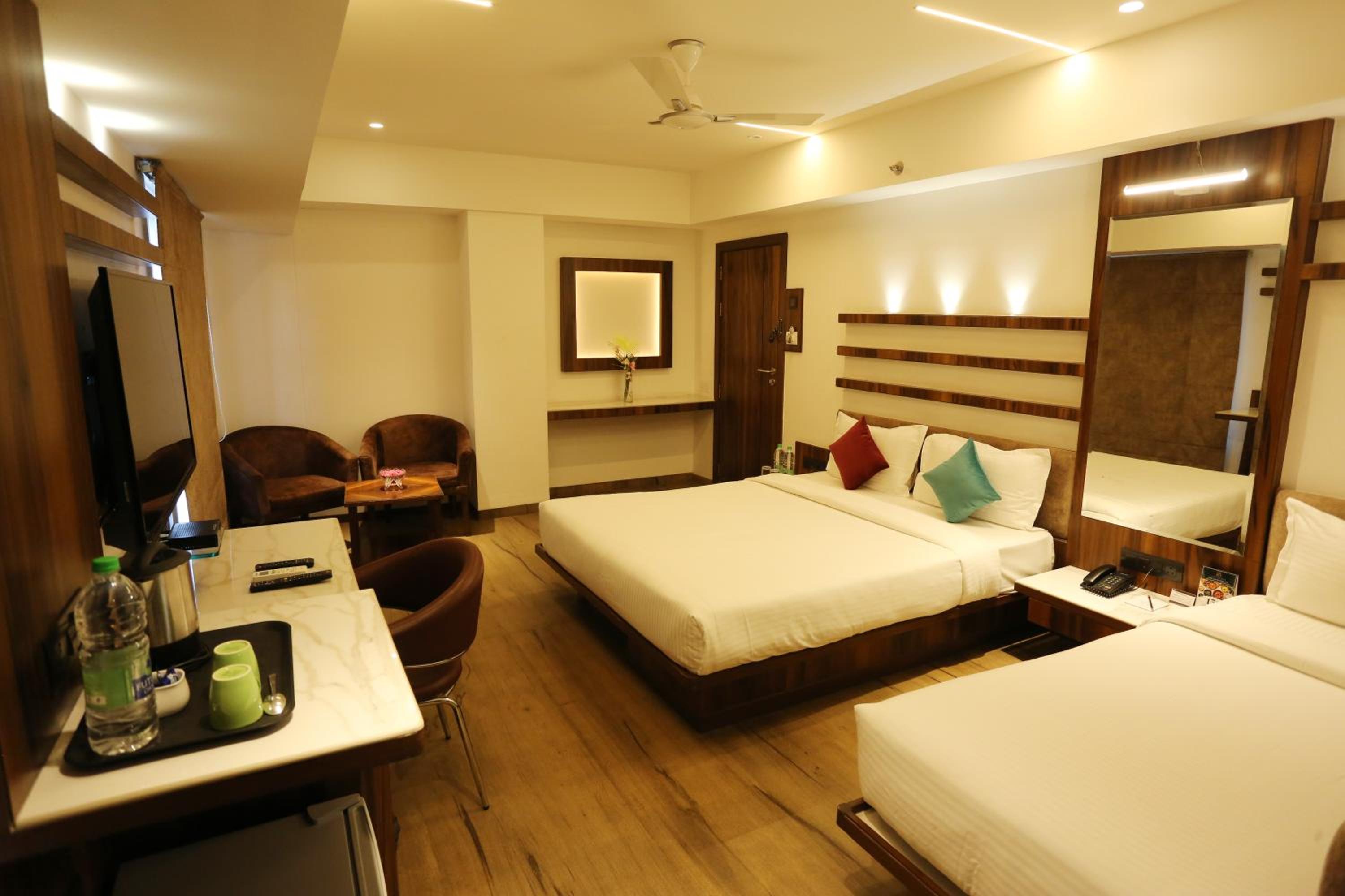 Executive Triple Room - Photo 1