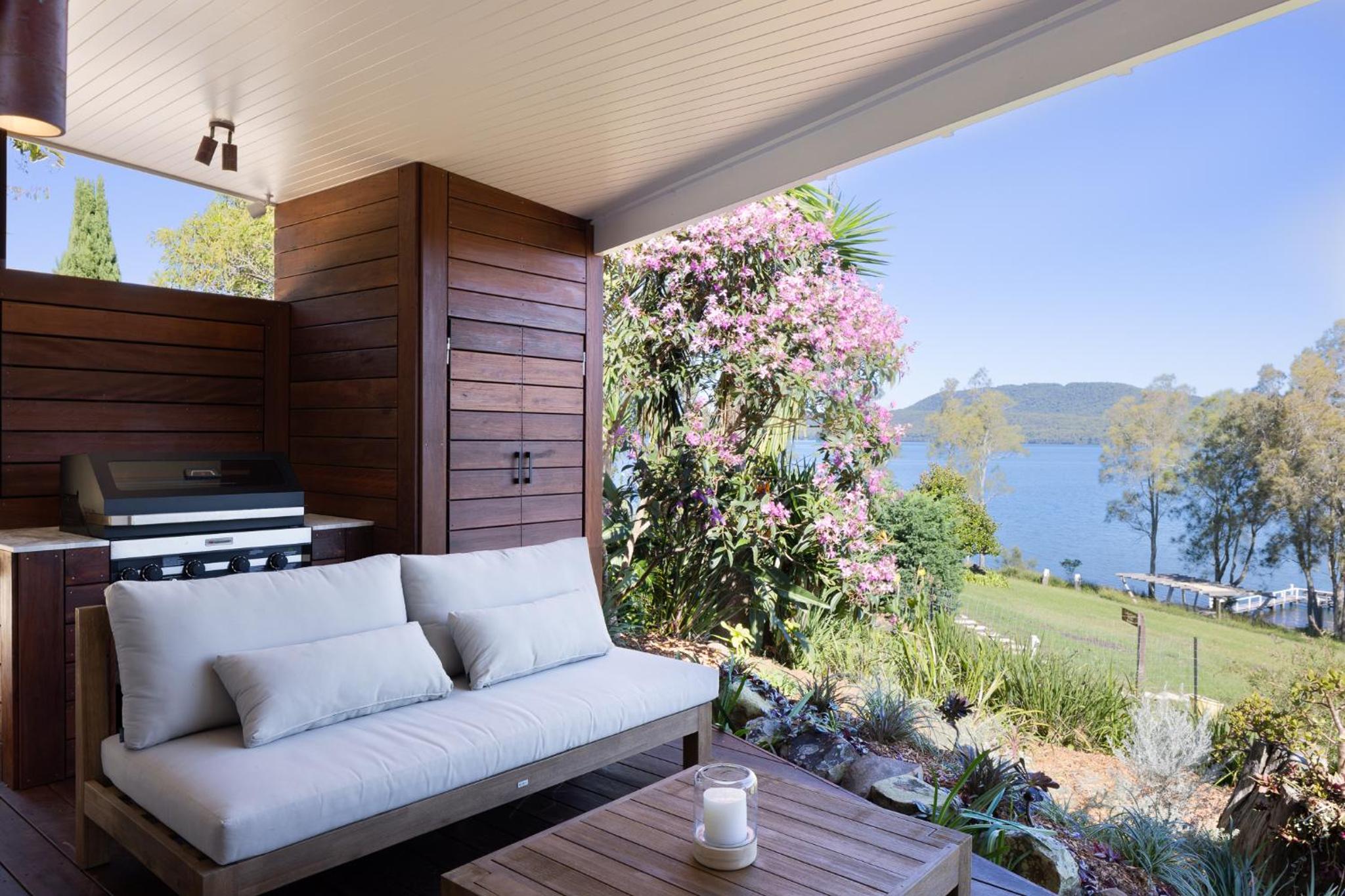 Two-Bedroom House photo 2