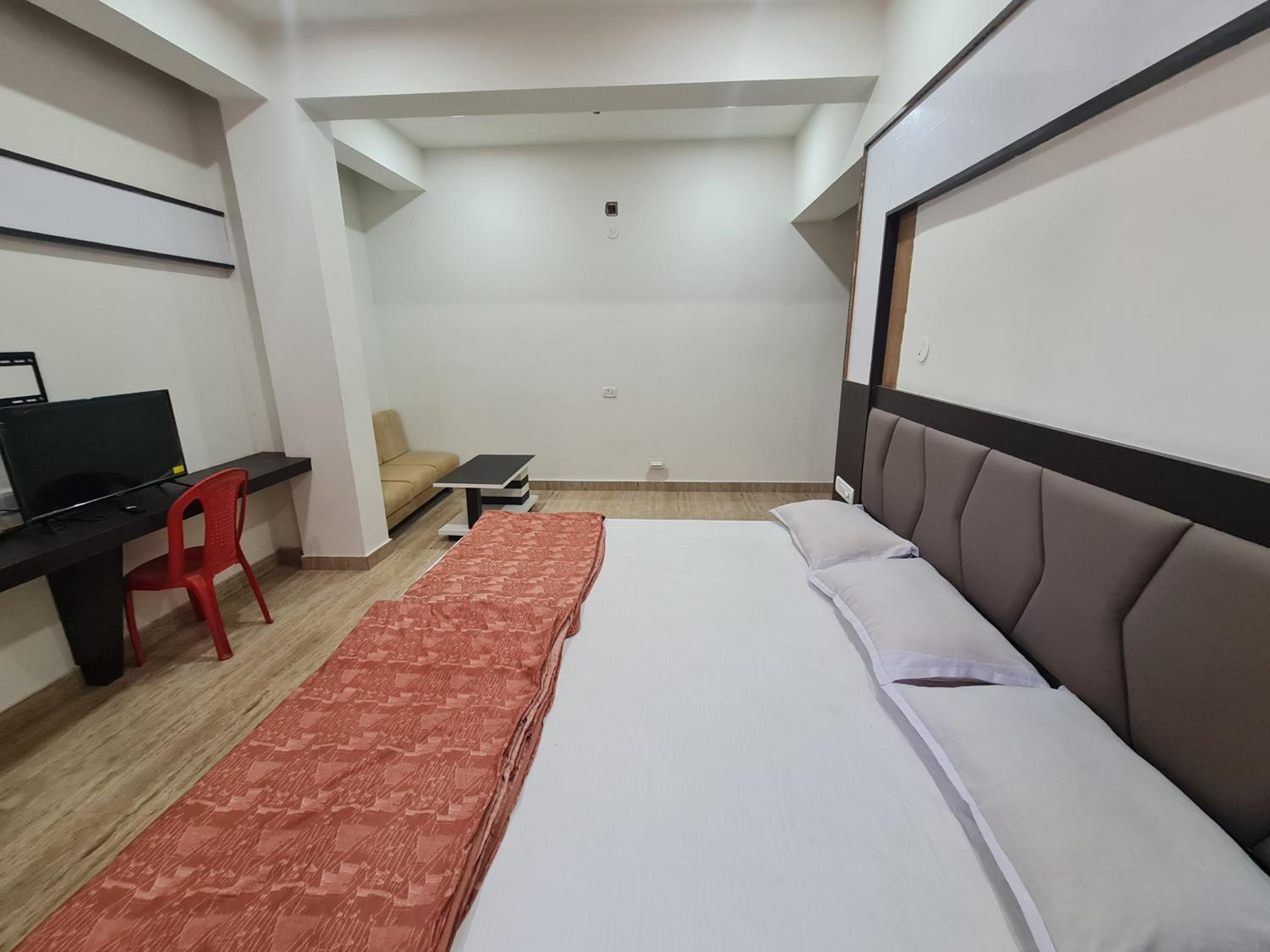Deluxe Single Room with Balcony