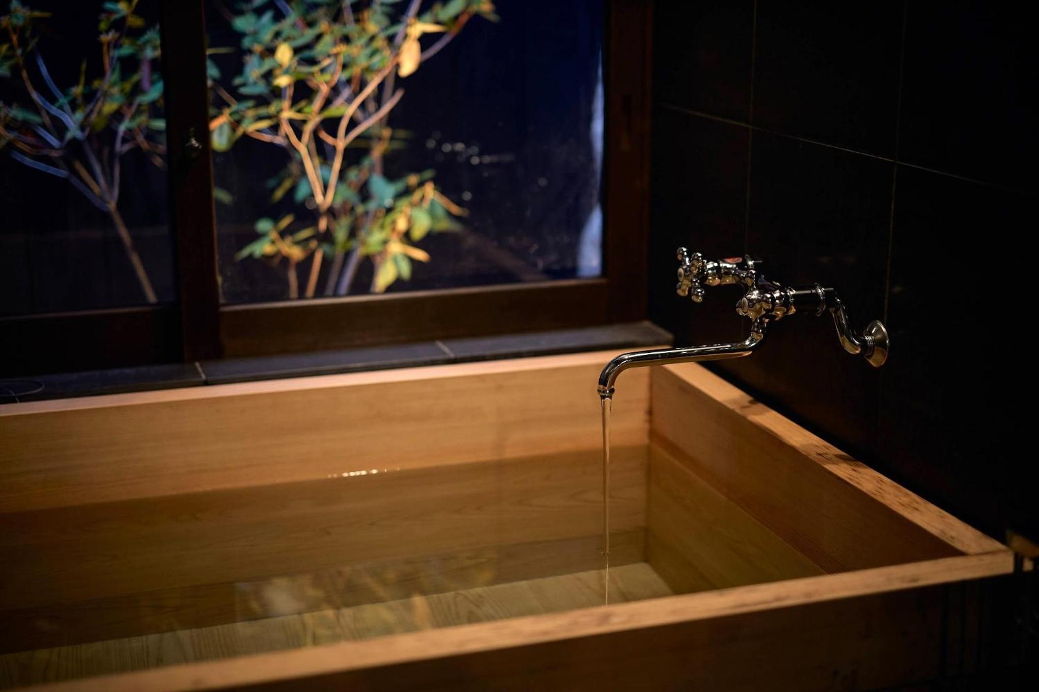 < Biwa > Japanese Style Double-Story House with Private Open-Air Bath & Garden photo 2