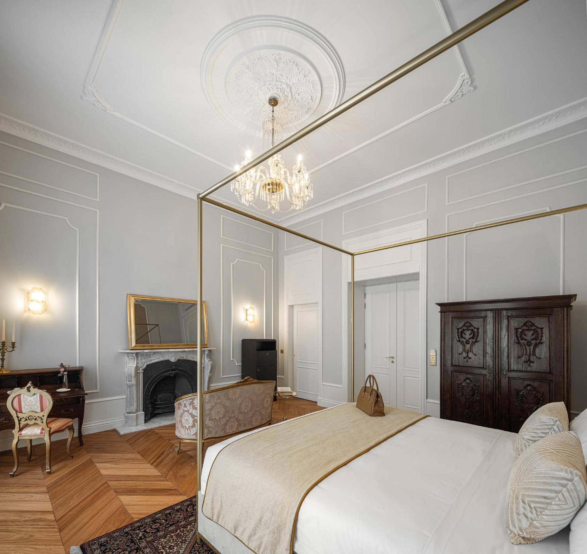 Palace Premium Double Room - Photo 3