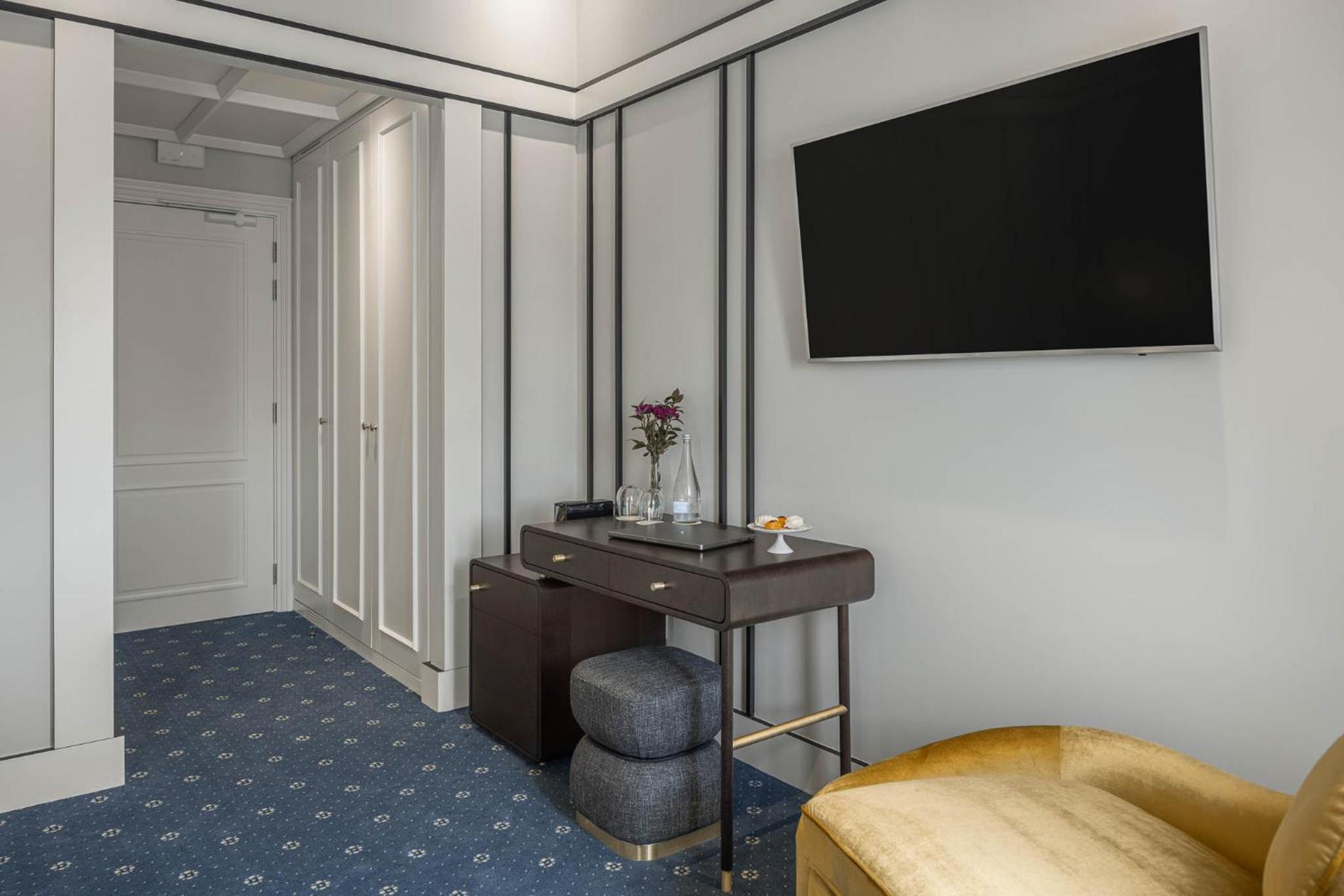 Signature Double Room. - Photo 4