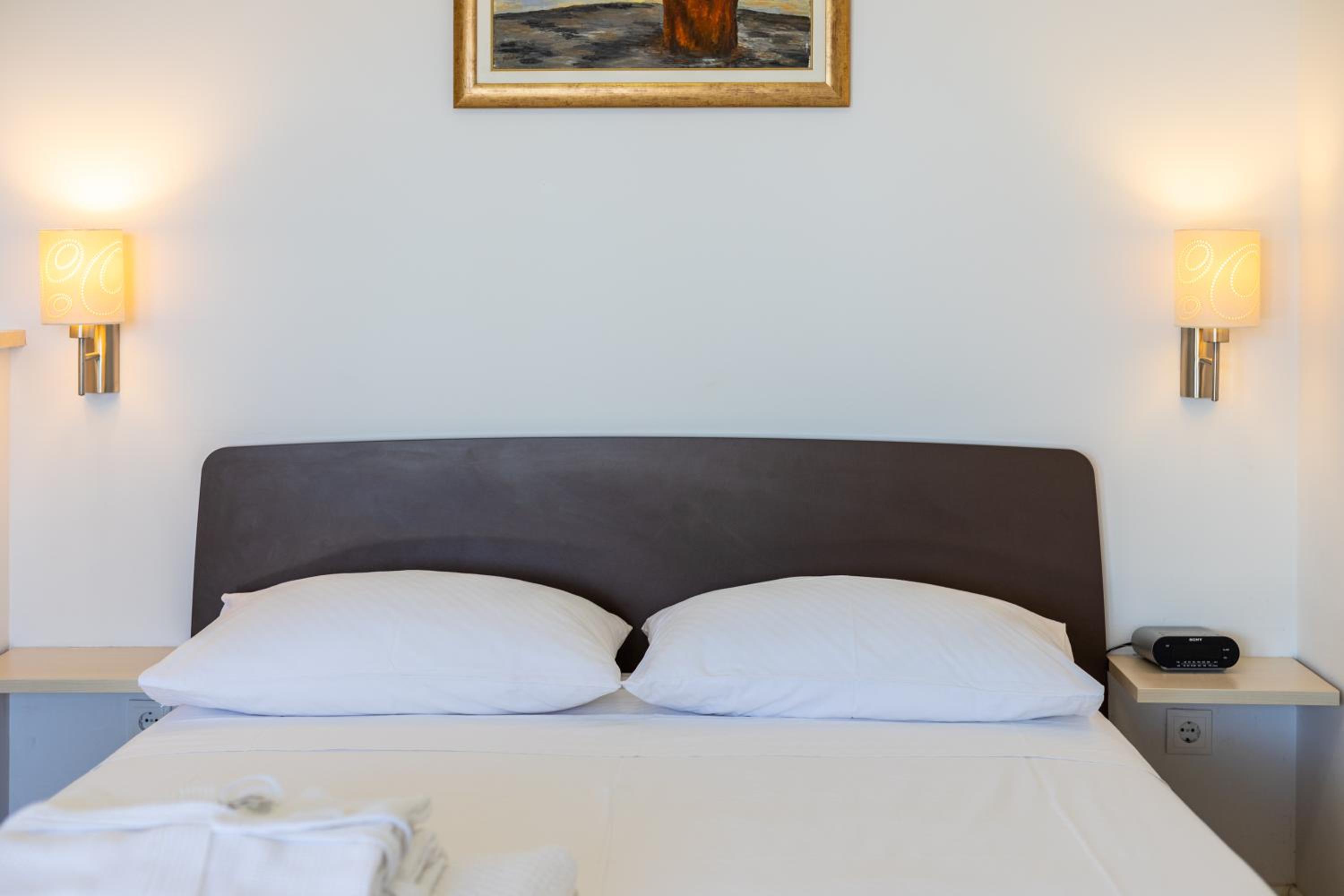 Studio Apartment with Sea View photo 2
