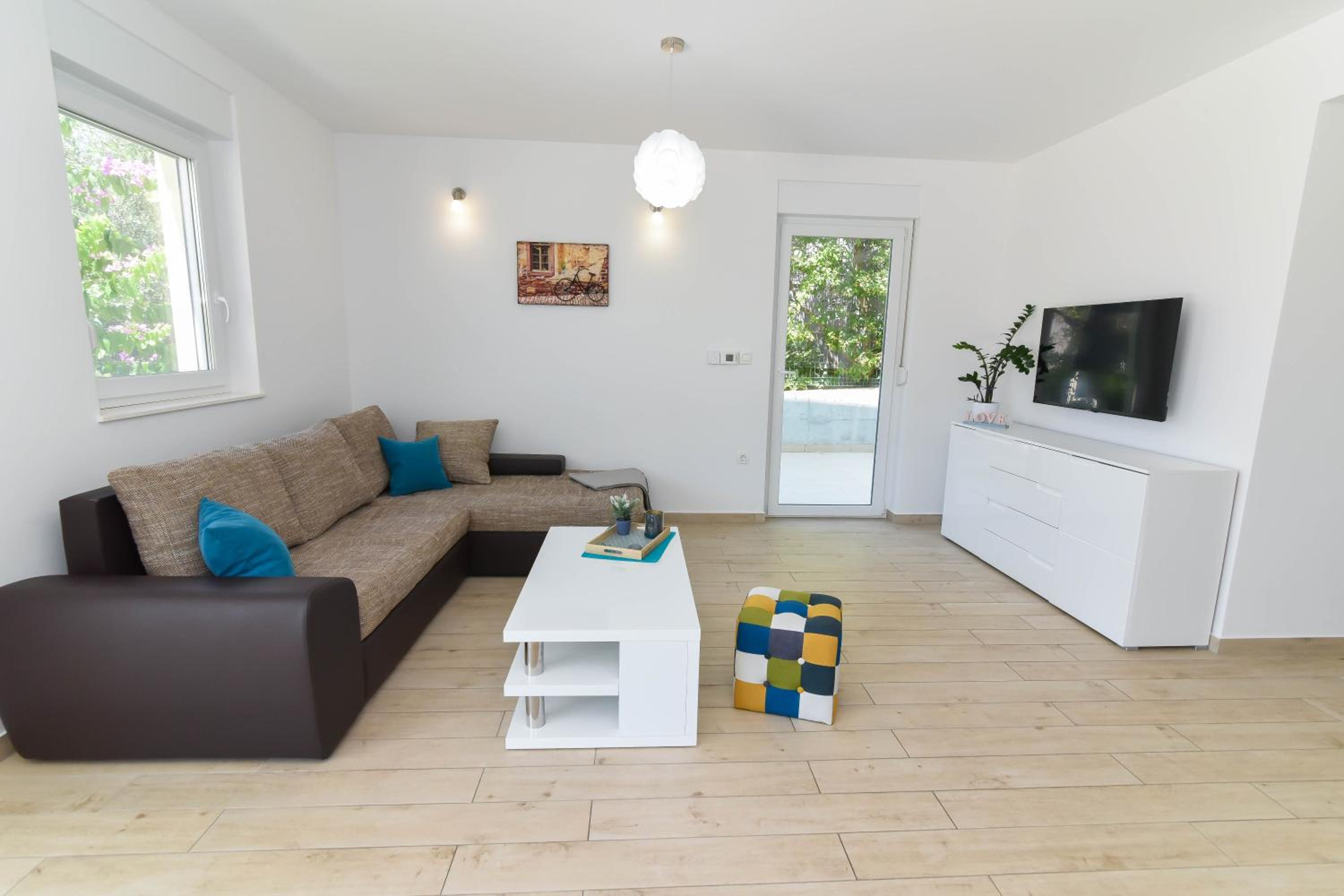 Apartment with Terrace