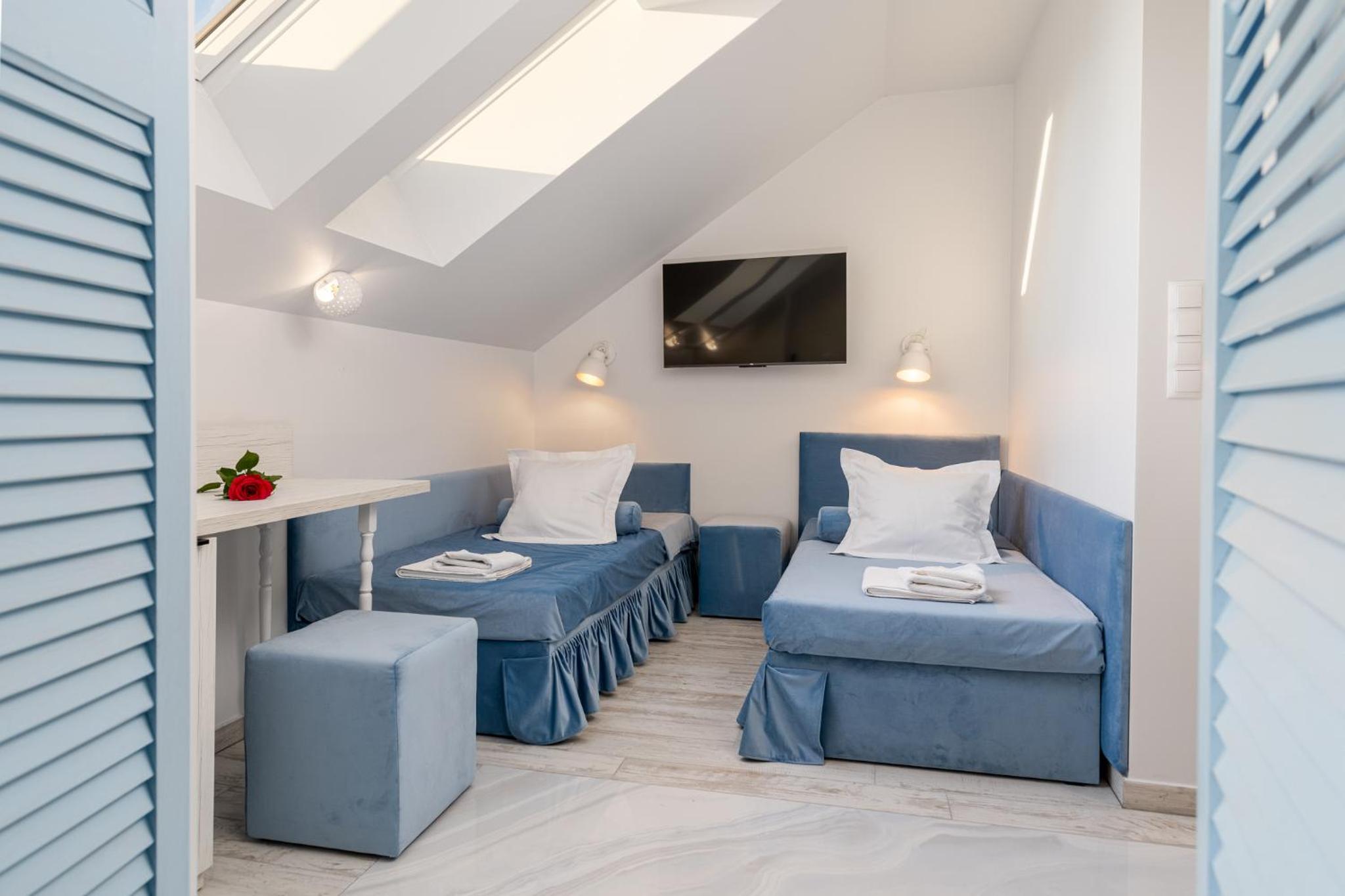 Deluxe Suite with Spa Bath photo 1