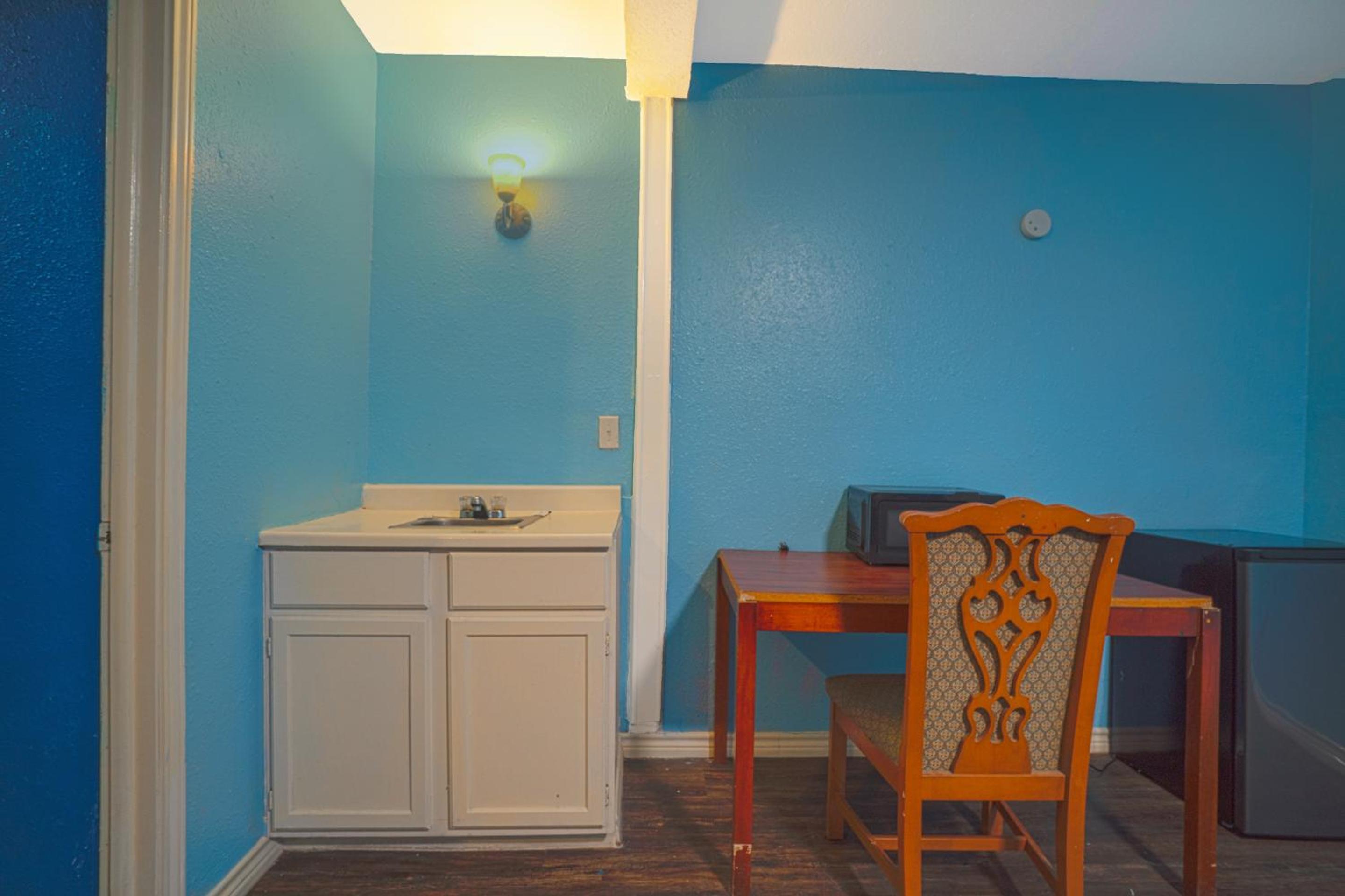 2 Full Bed - Photo 14