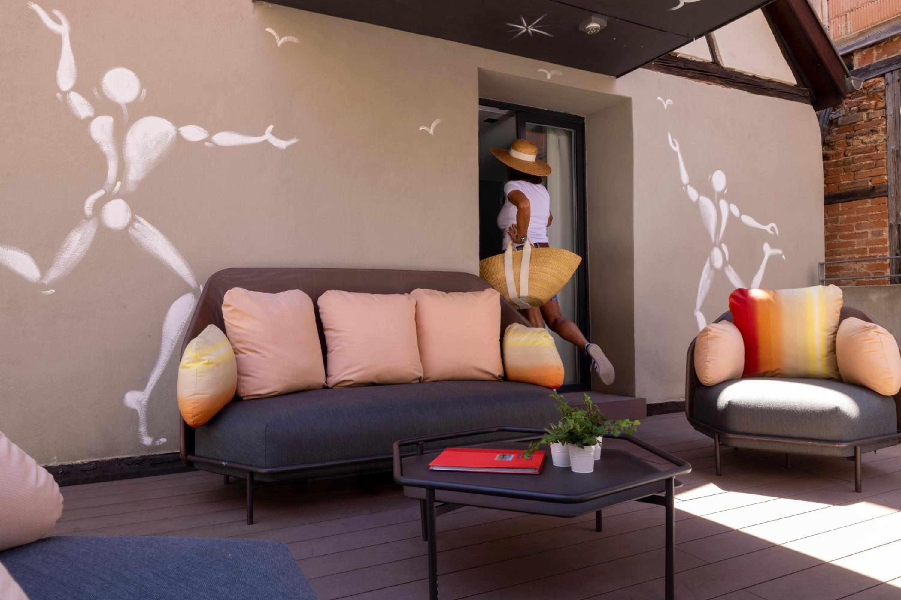 Double Room with Terrace and Private Sauna - Photo 2