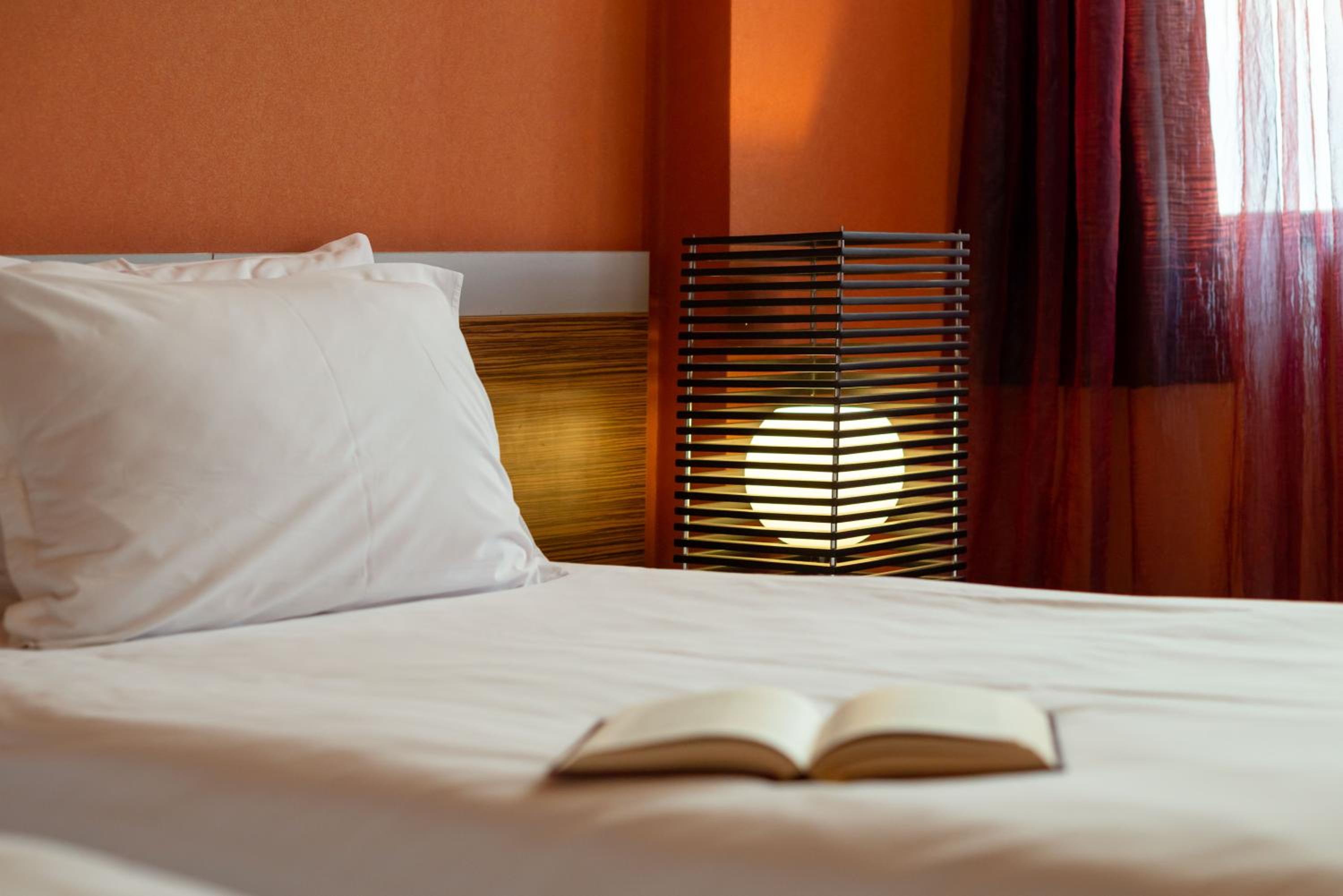 Superior Double Room - Photo 11