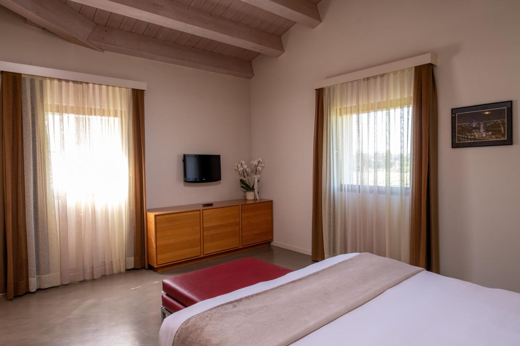 Junior Suite - Photo 2