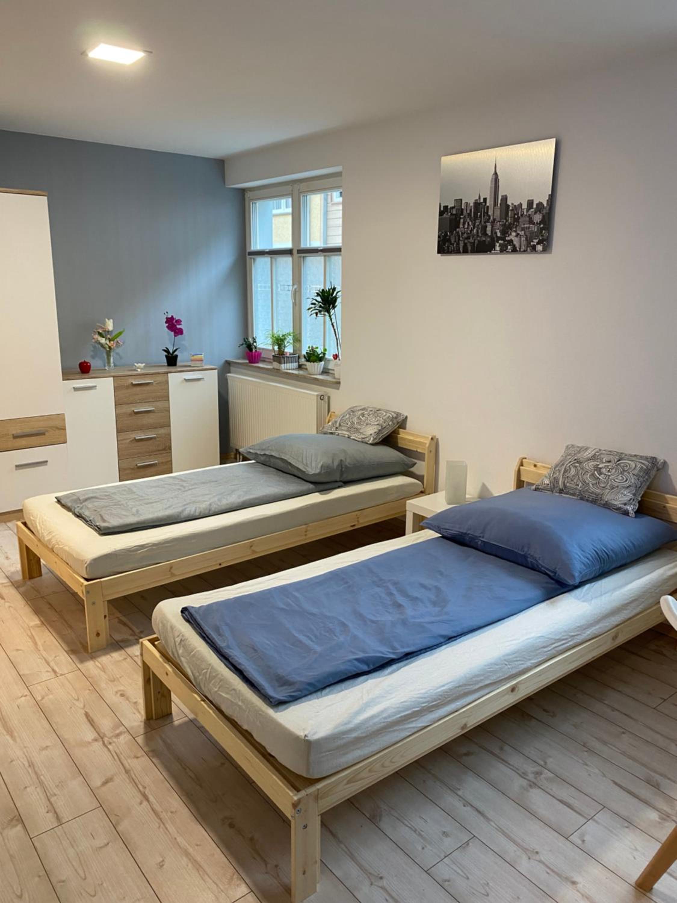 One-Bedroom Apartment photo 1