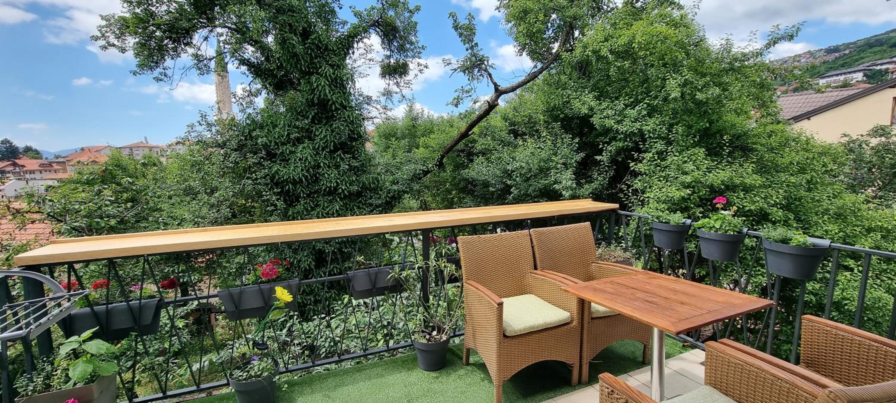 Apartment with Terrace photo 3