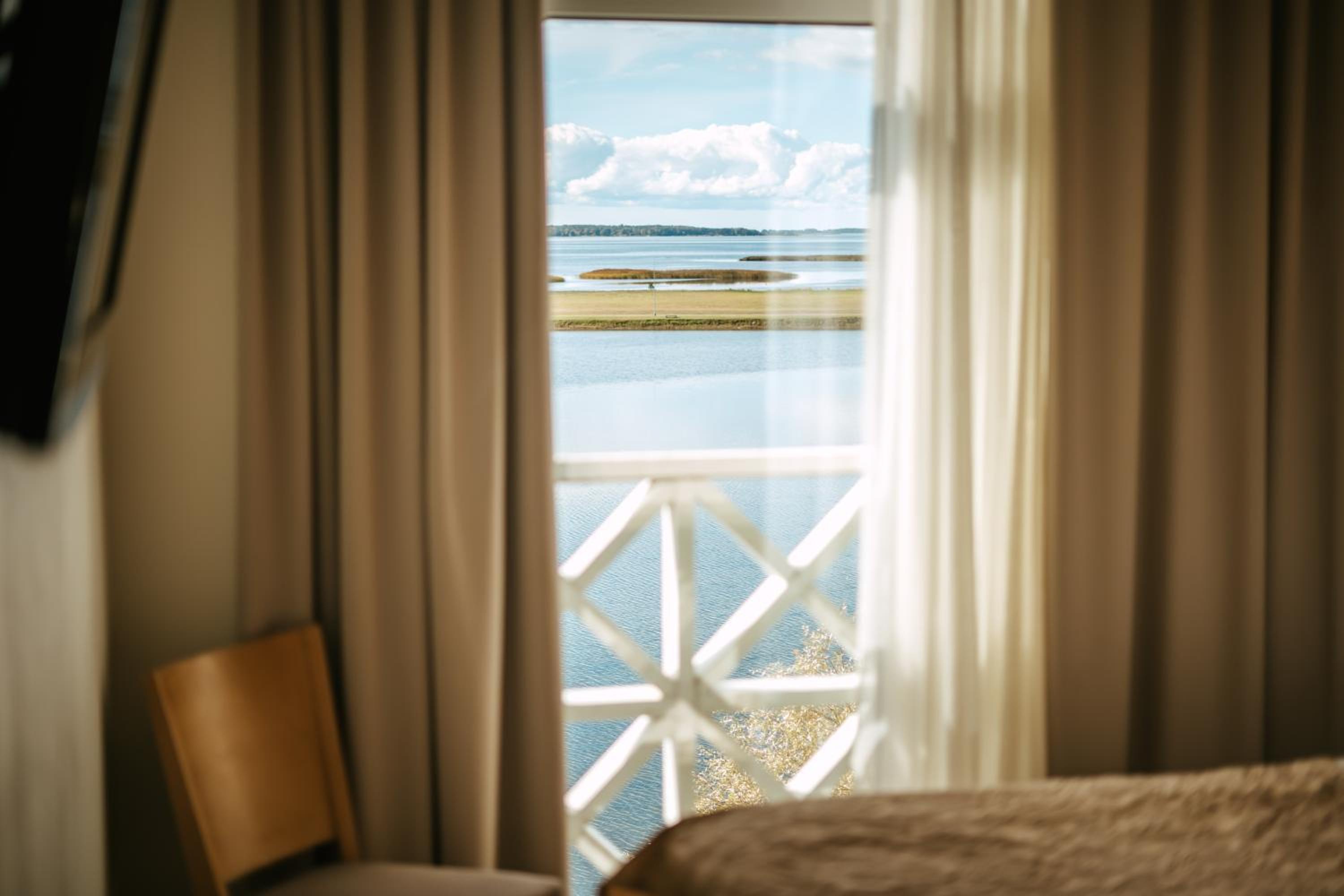 Standard Double or Twin Room photo 3