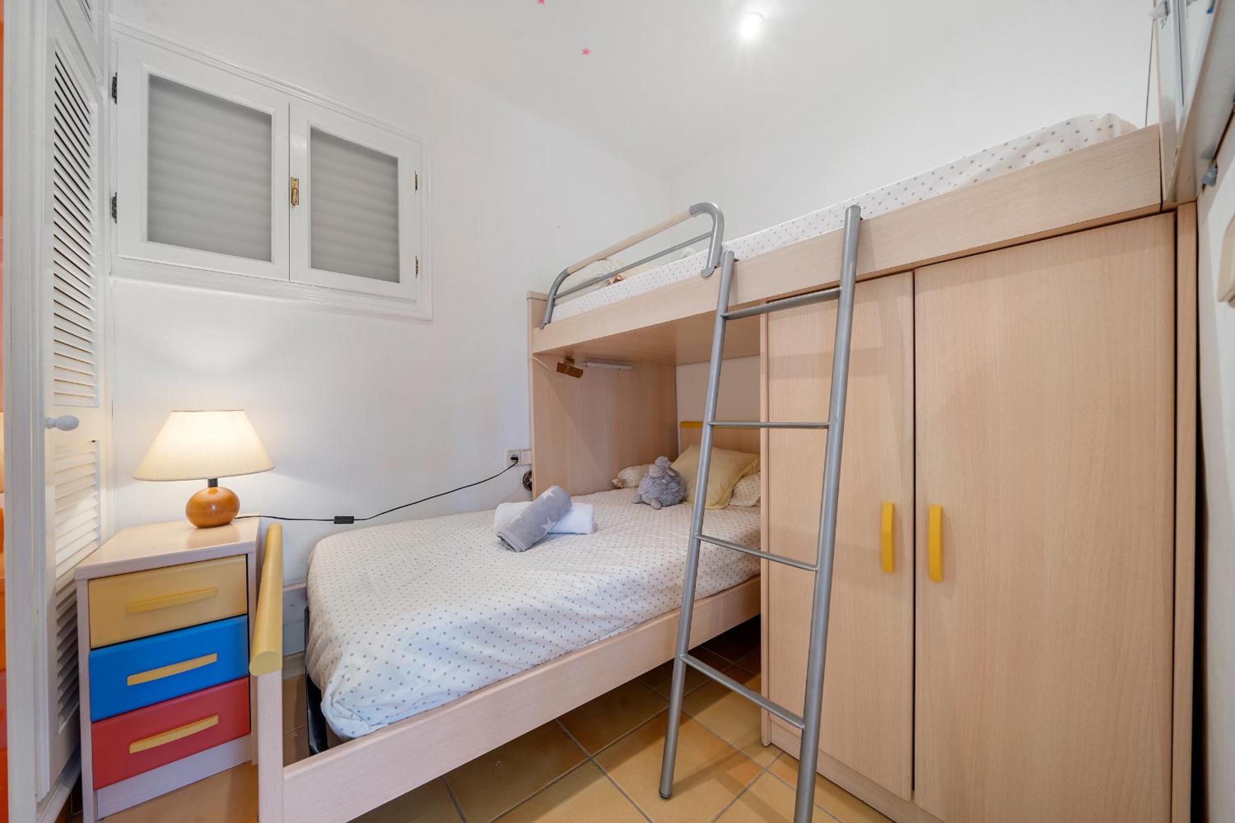 Apartment with Terrace photo 2