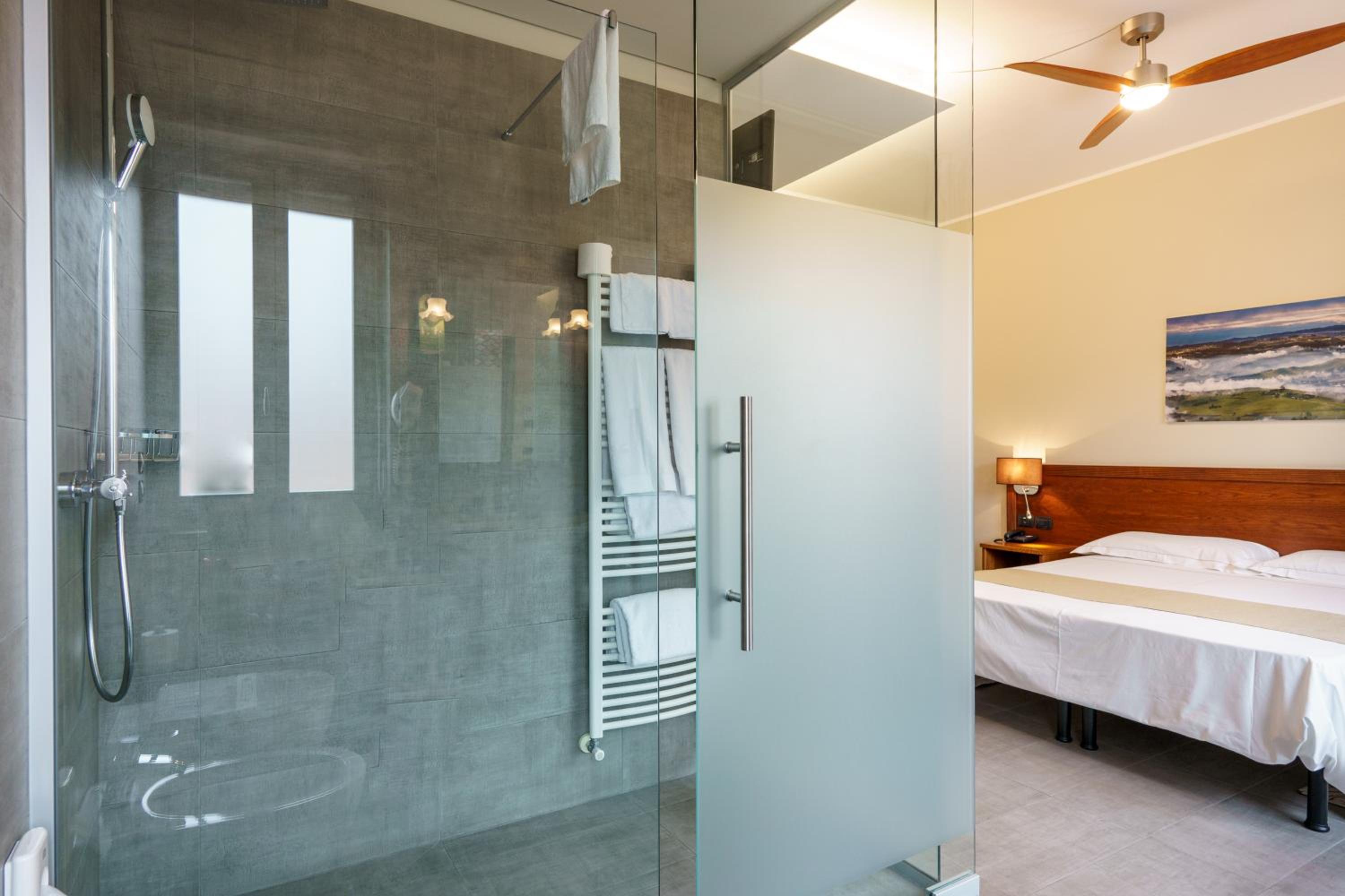 Triple Room - Photo 5