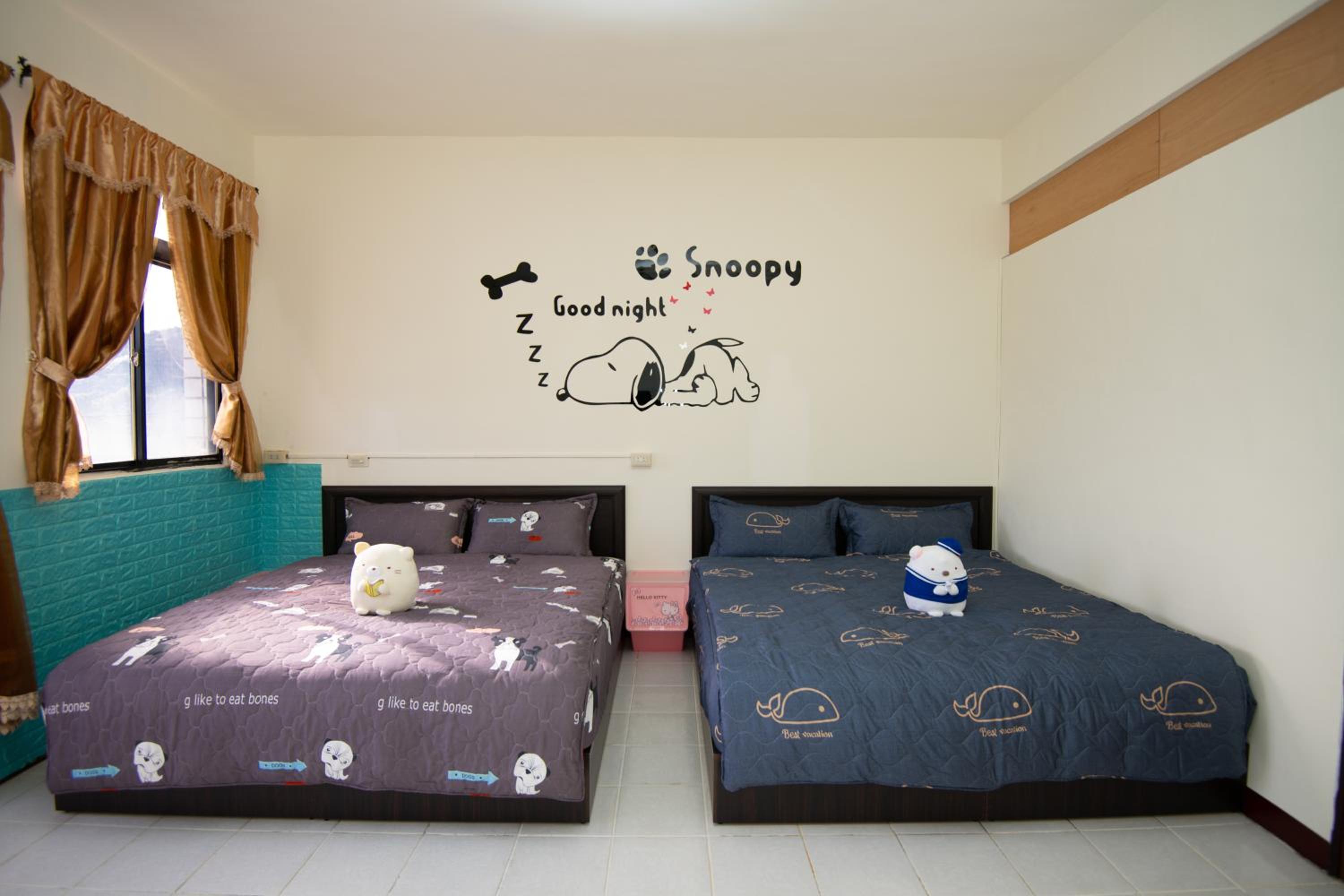 Four-Bedroom House photo 1