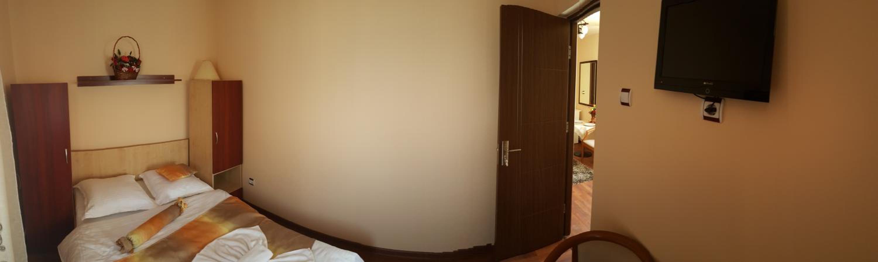 Two-Bedroom Apartment photo 3