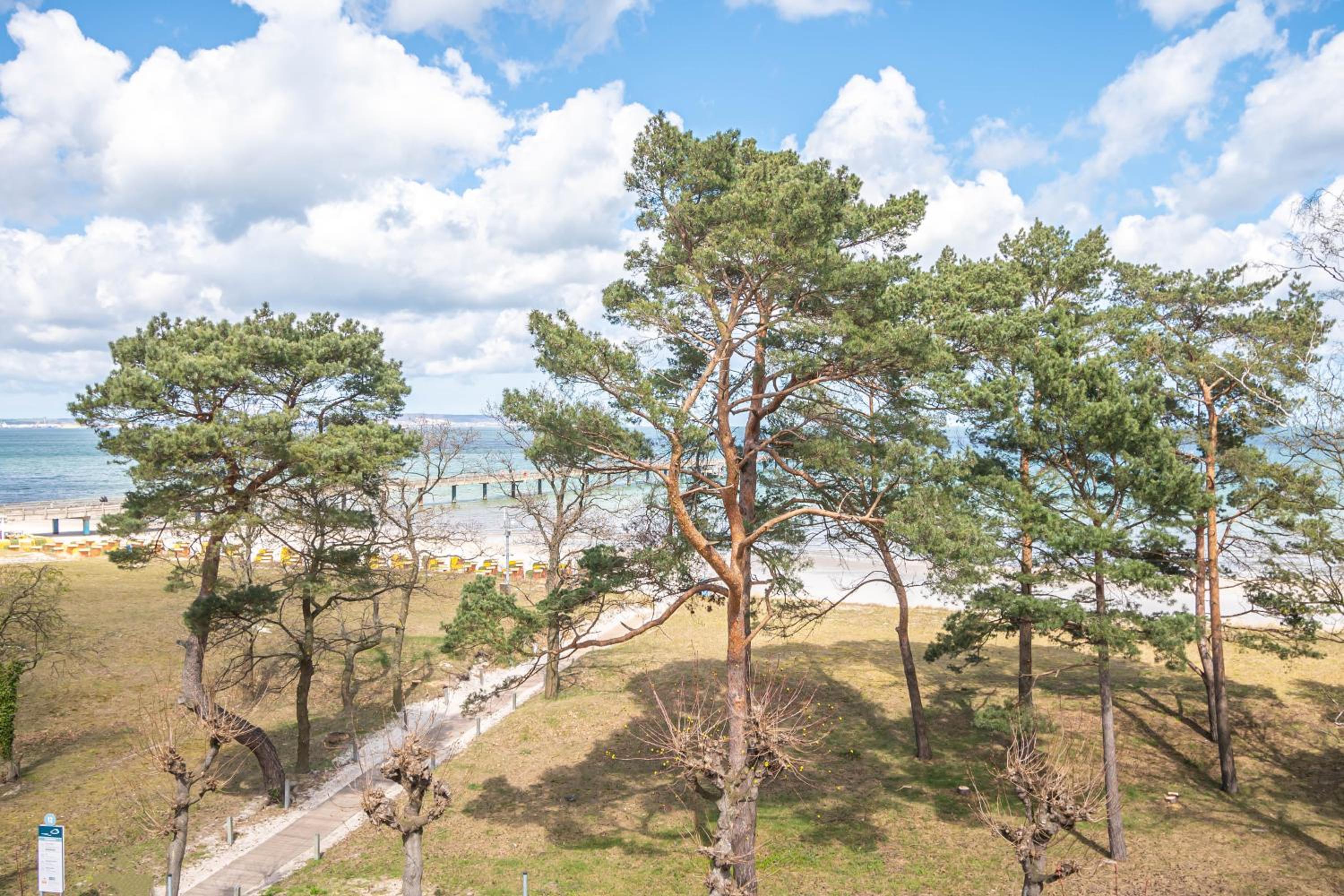 Double Room with Sea View - Photo 4