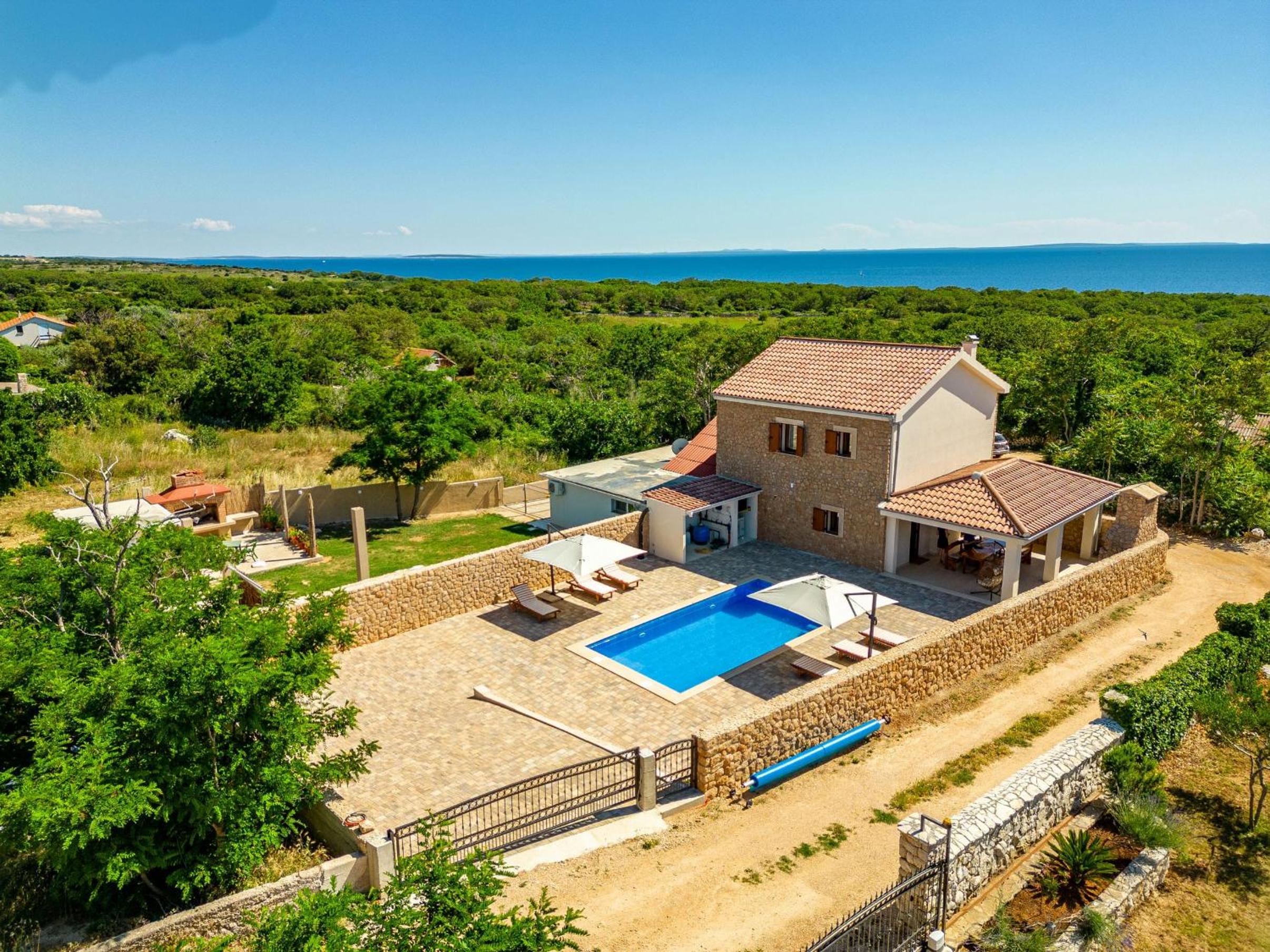 Villa With Private Pool photo 2