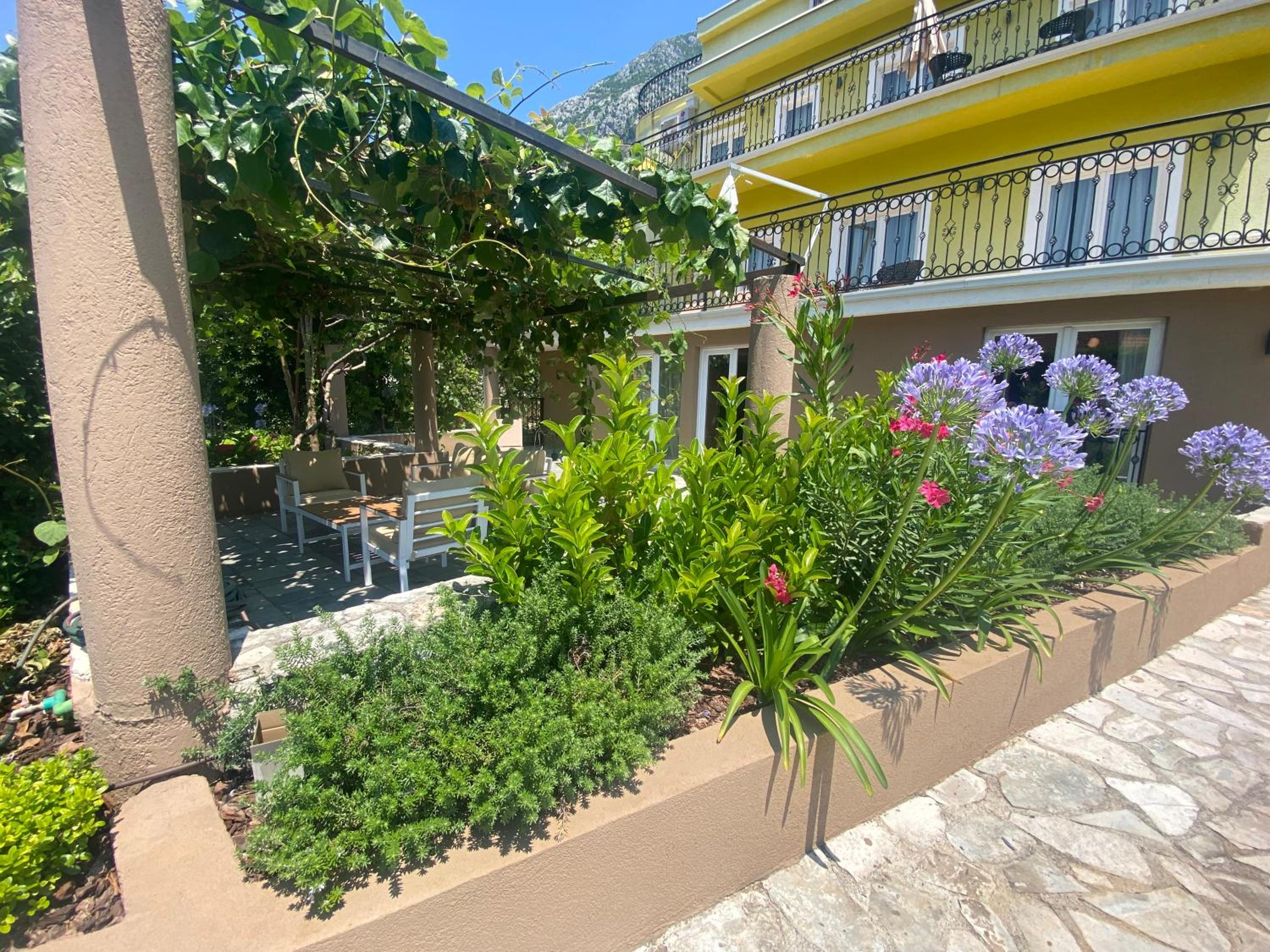 Apartment with Sea View photo 3