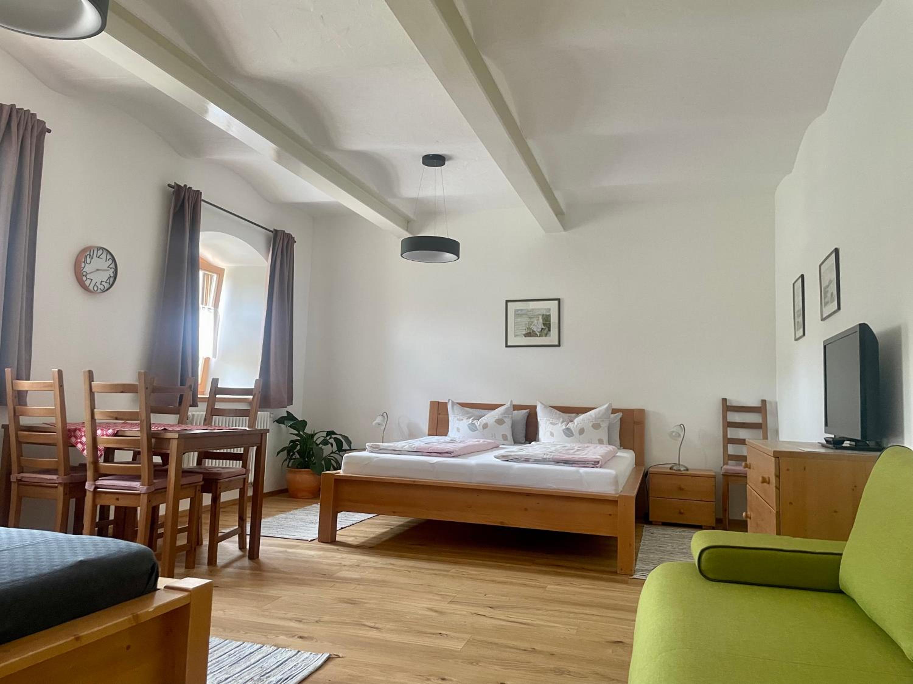 Apartment with Terrace photo 2