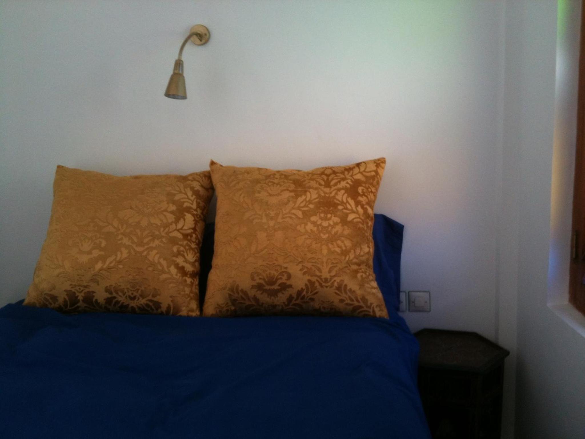 Double Room with Private Bathroom - Photo 1