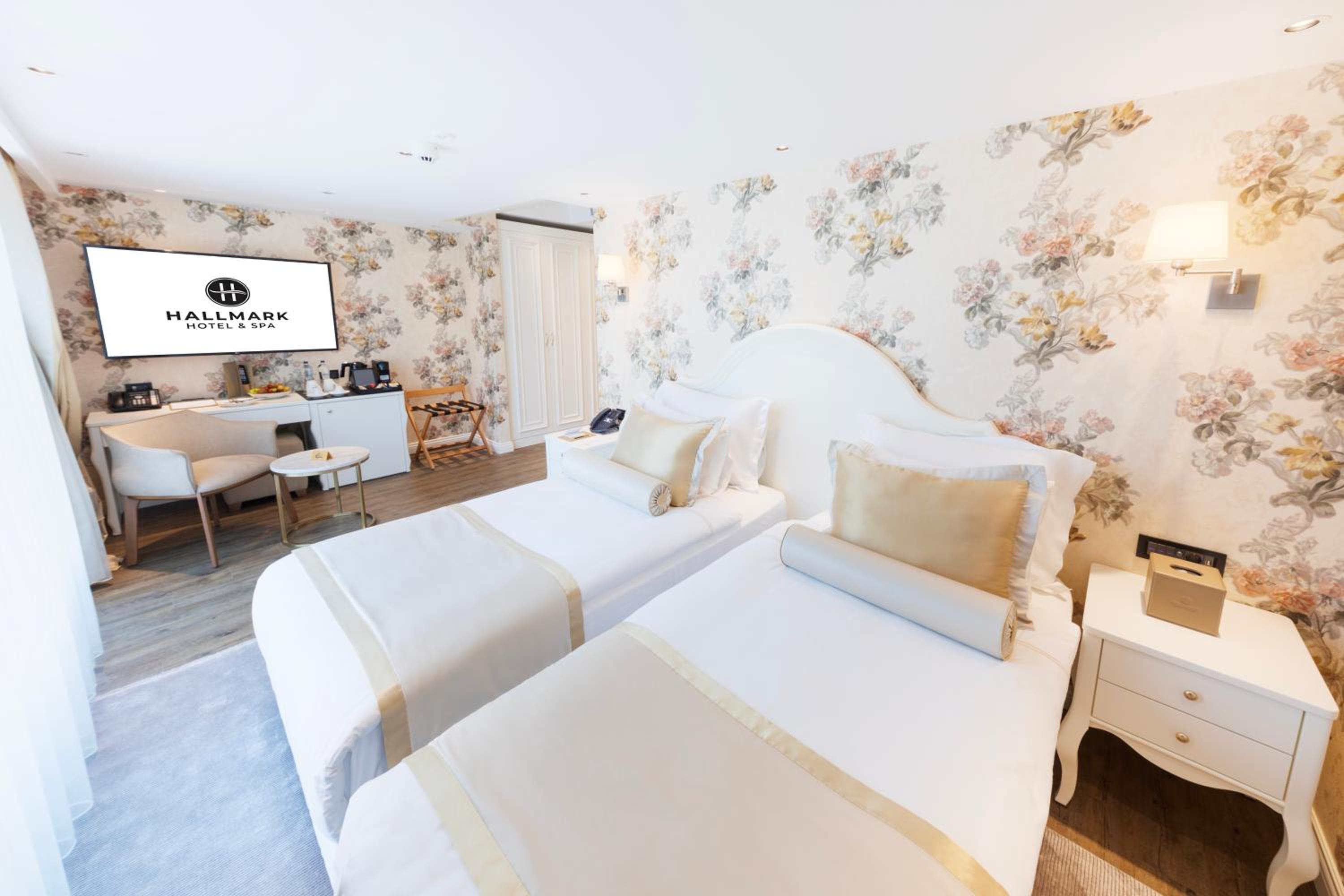 Double or Twin Room with Terrace photo 1