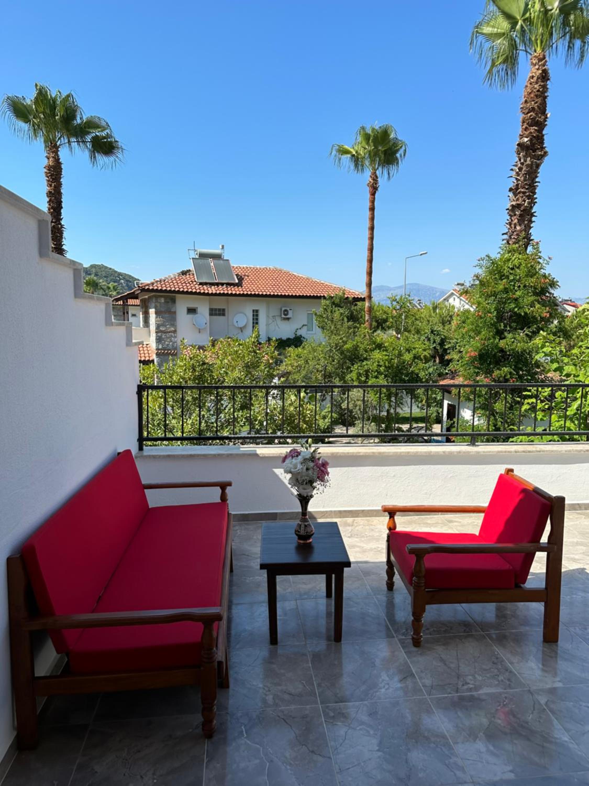 Three-Bedroom Villa photo 2