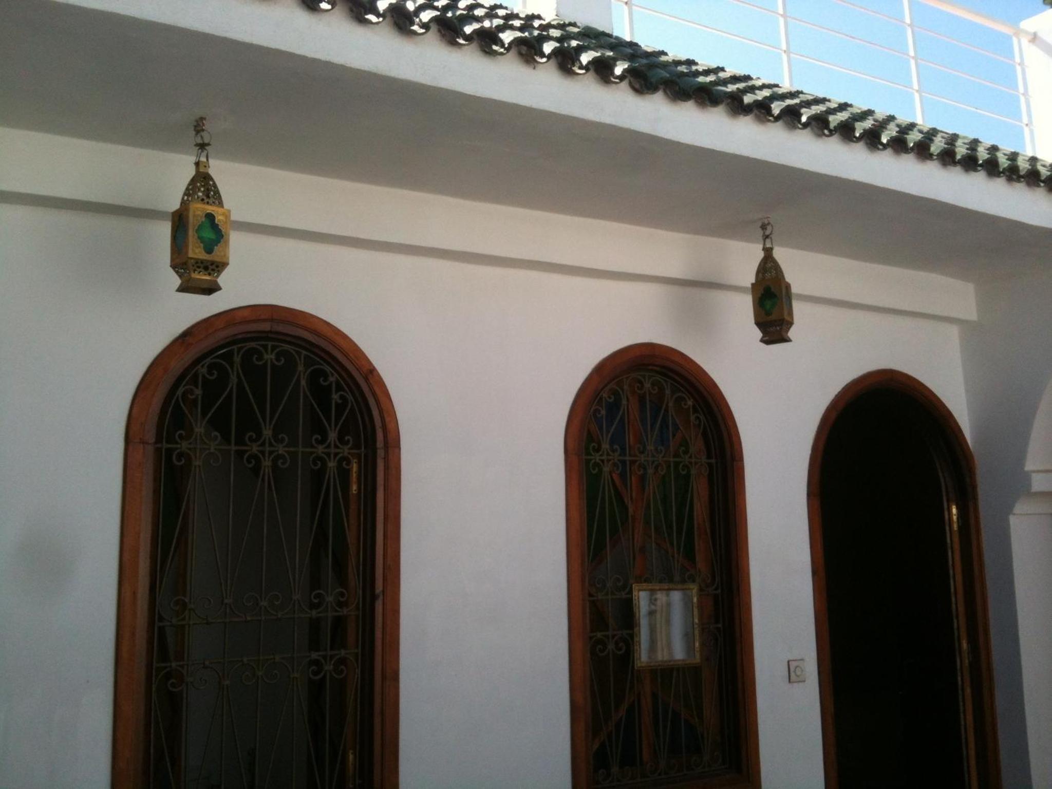 Double Room with Private Bathroom - Photo 3
