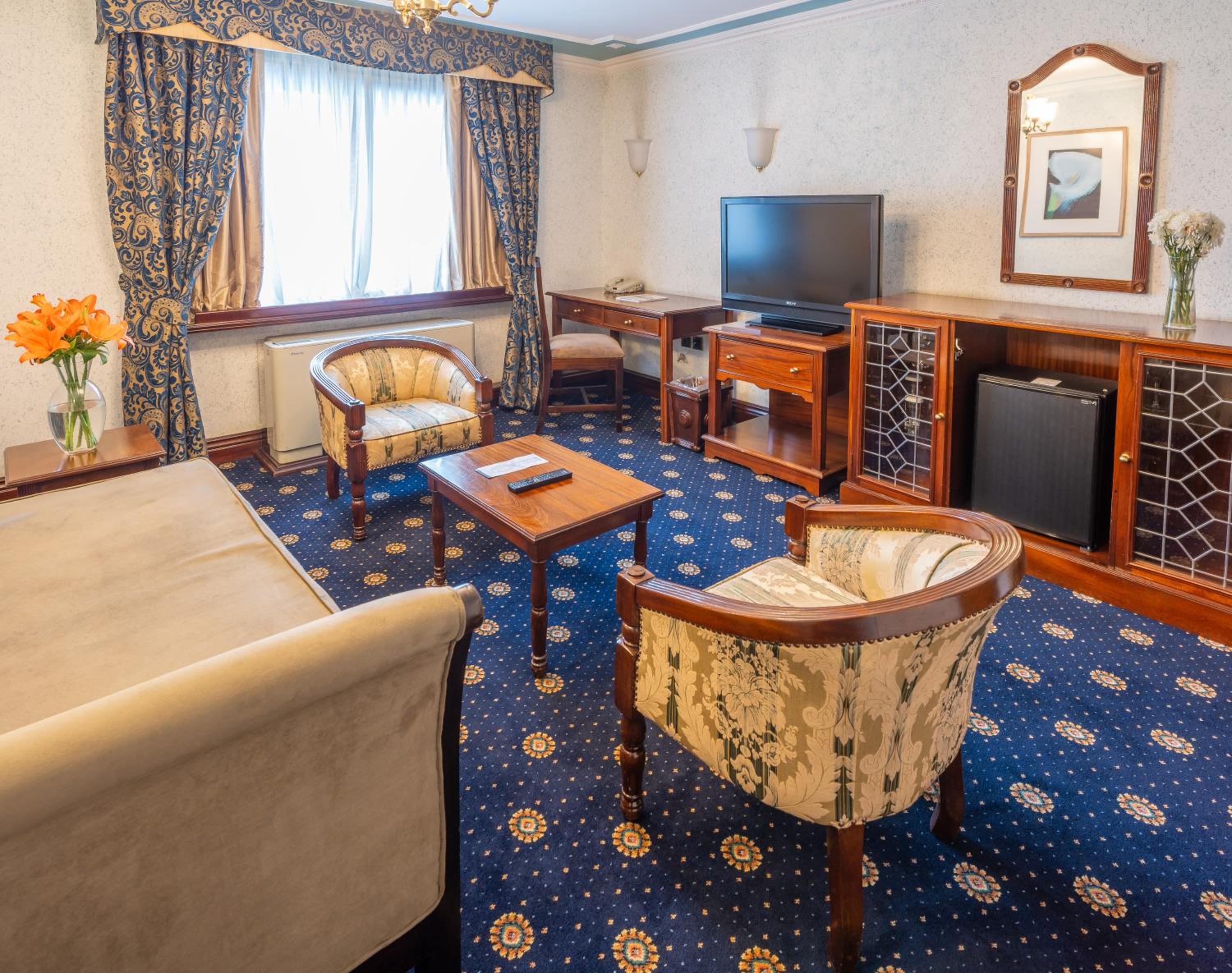 Stanley Premium Club Room - Photo 3