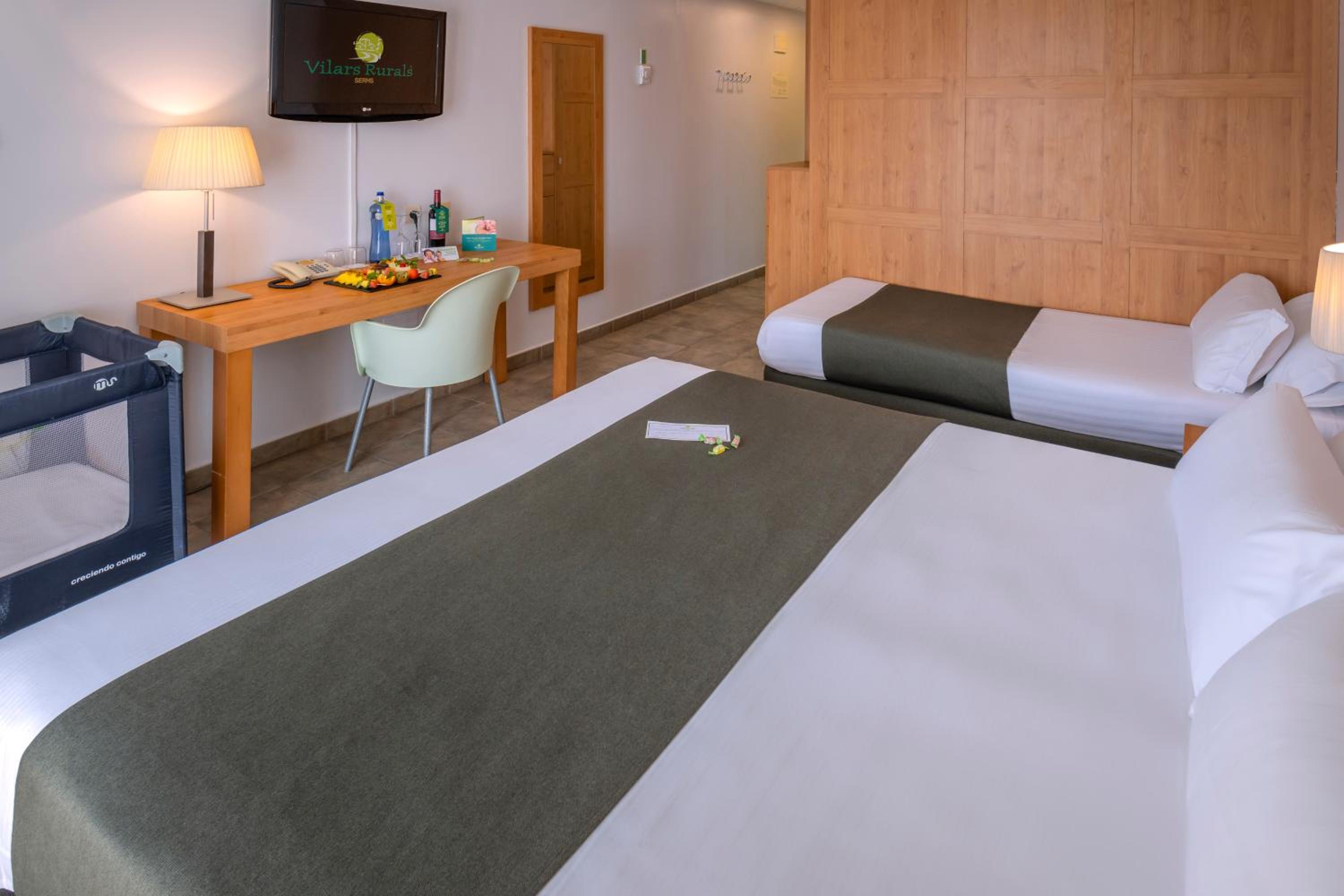 Habitación Triple con Vista al Jardín (3 adultos)