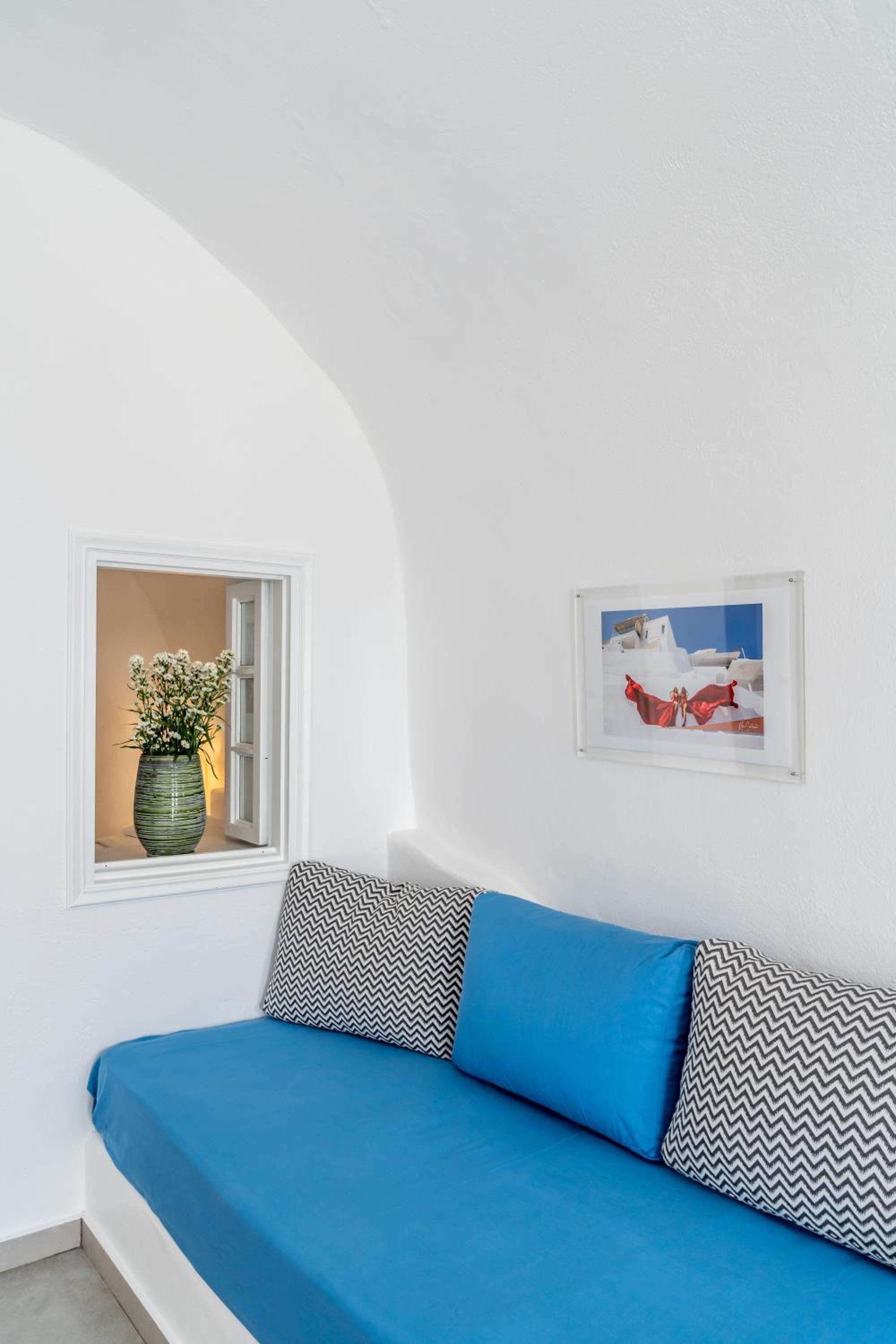 Cave Suite With Caldera & Sea View photo 2
