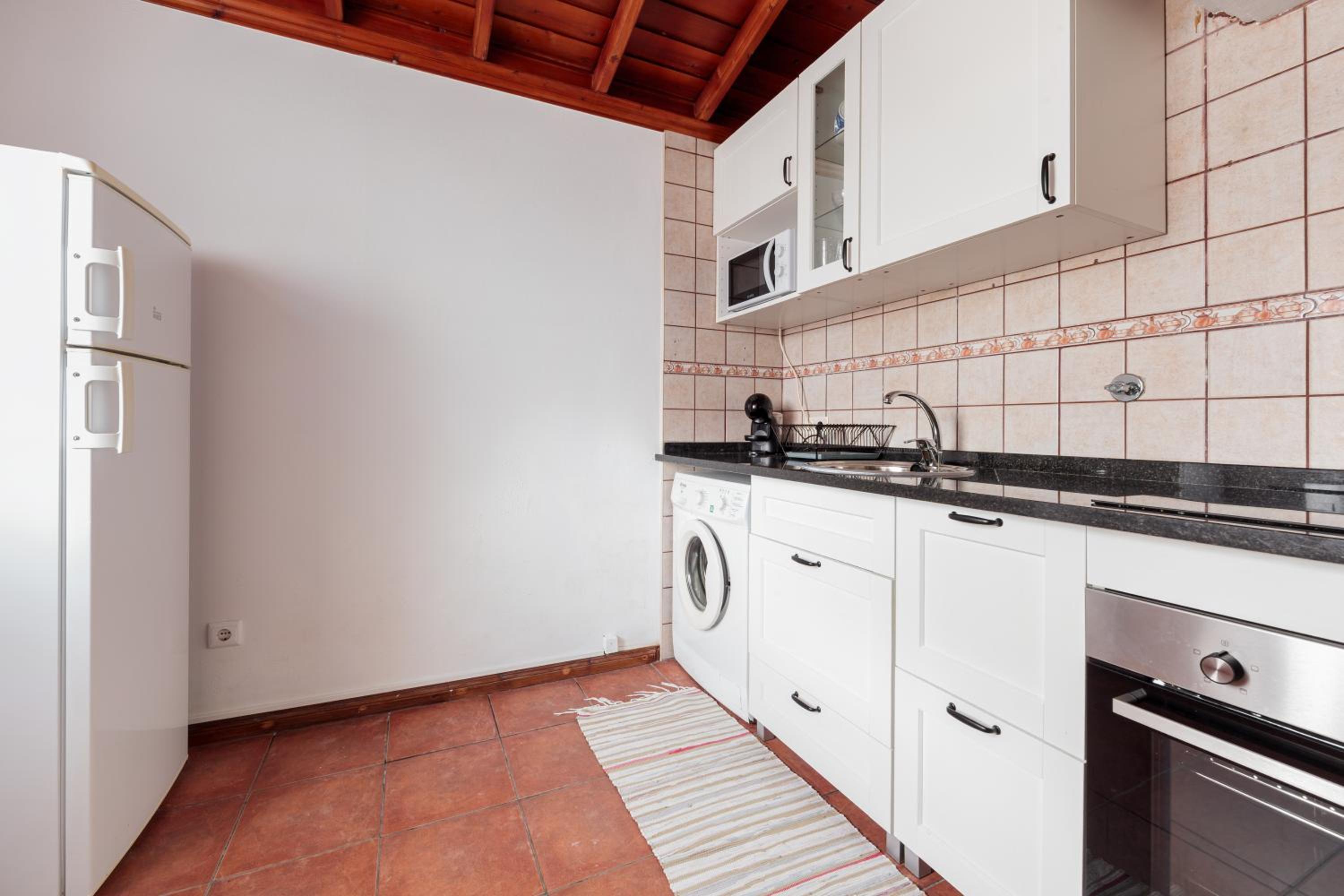 Two-Bedroom House photo 3