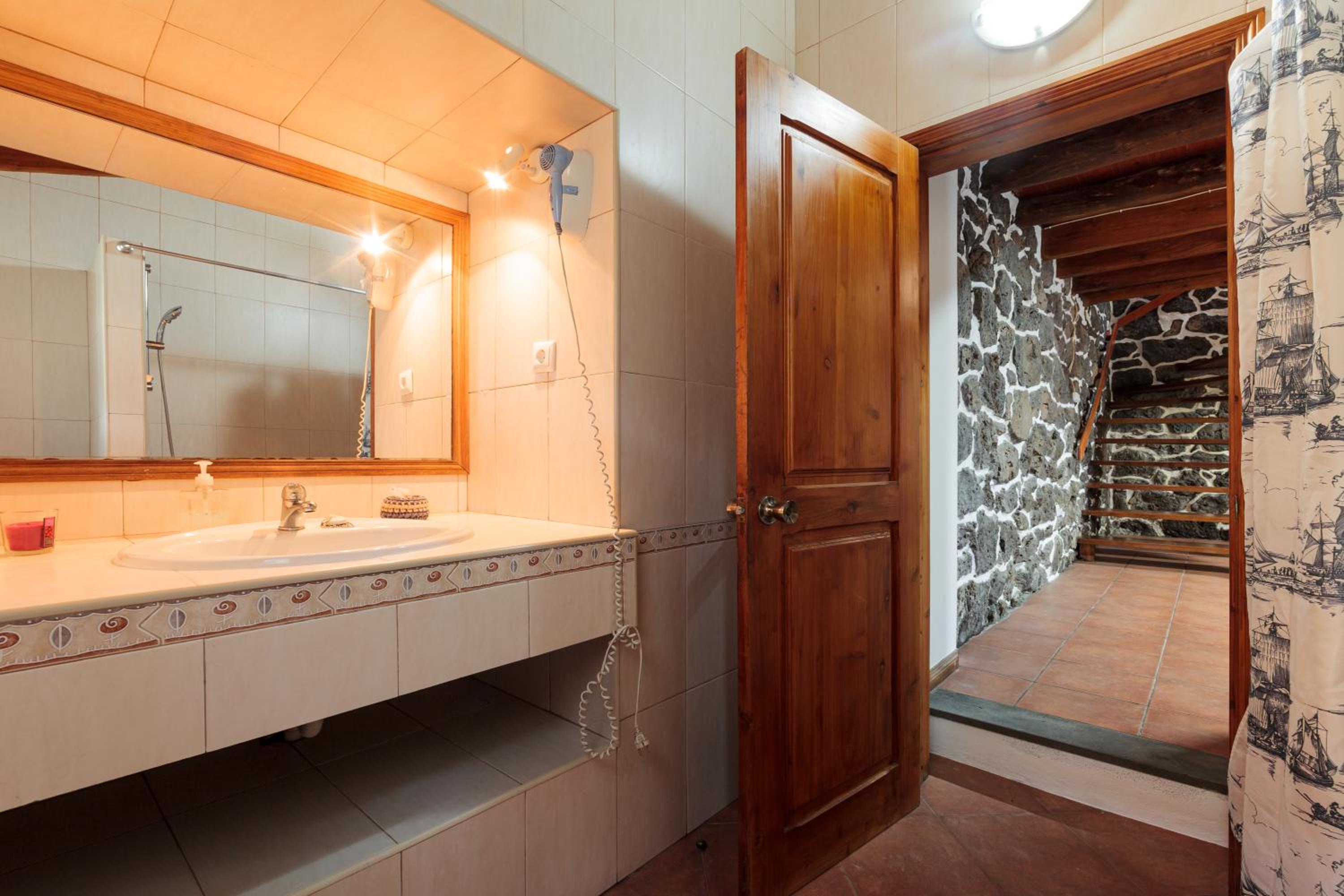 Two-Bedroom House photo 2