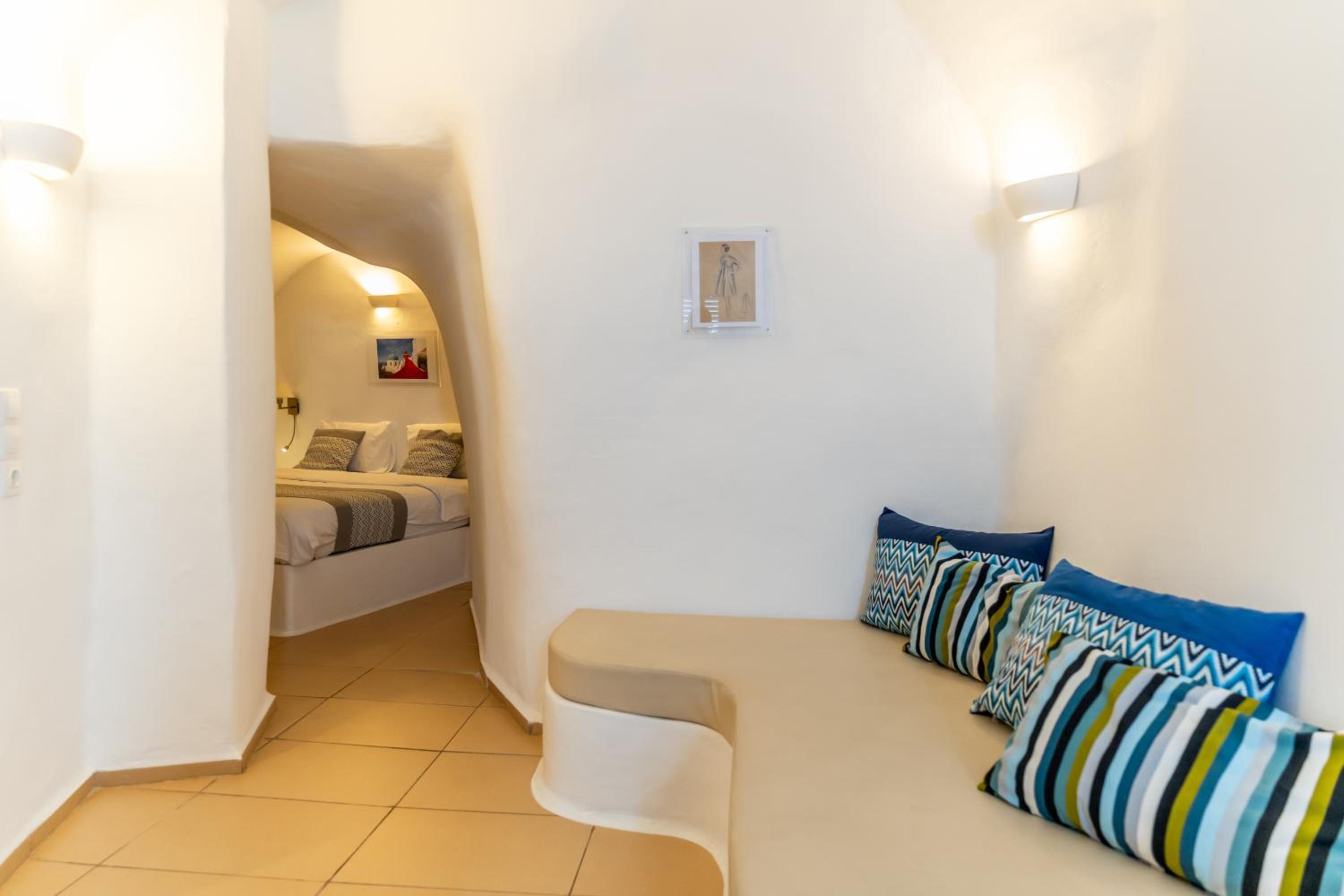 Cave Suite With Sunset View photo 1