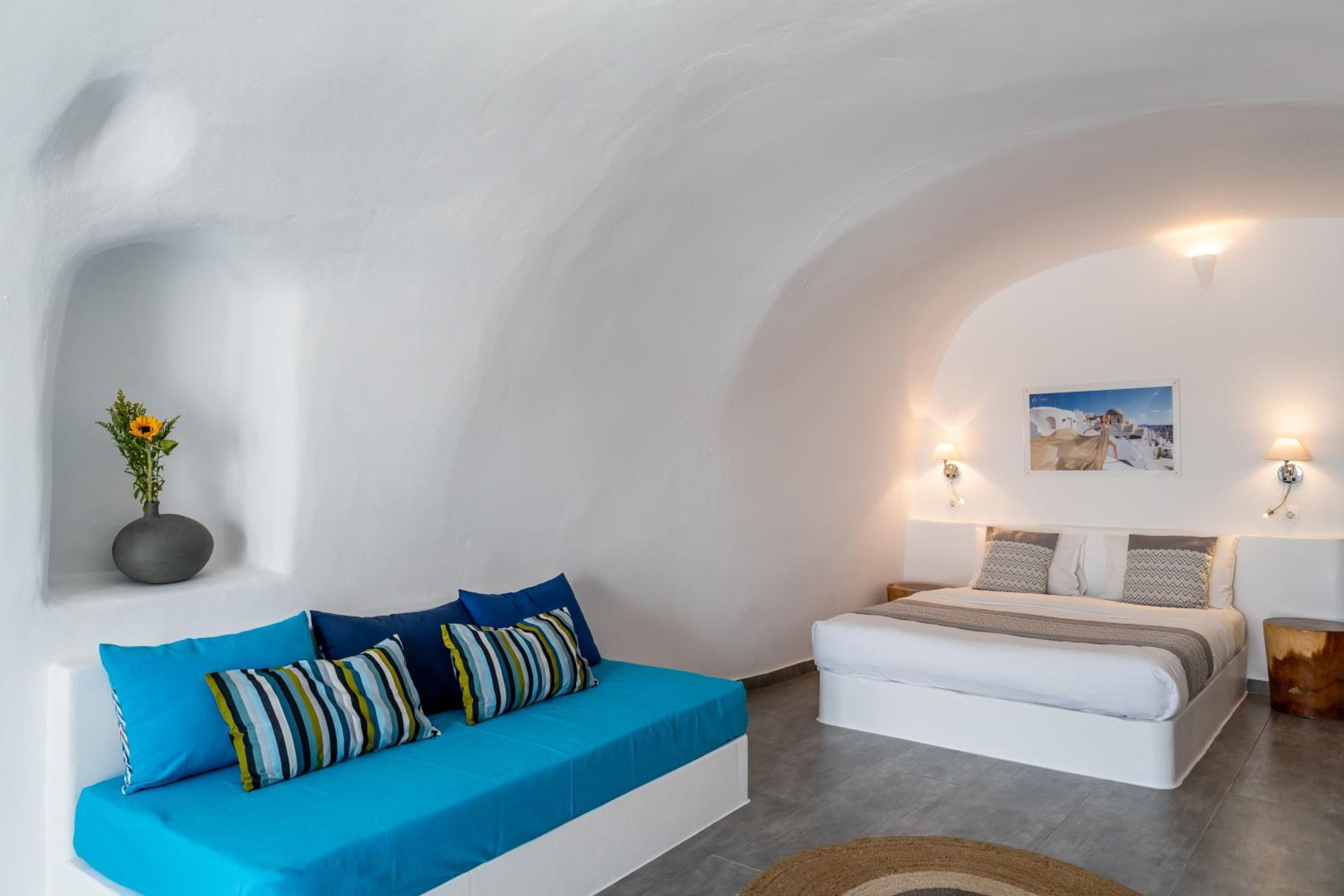 Cave Suite With Sunset View photo 3