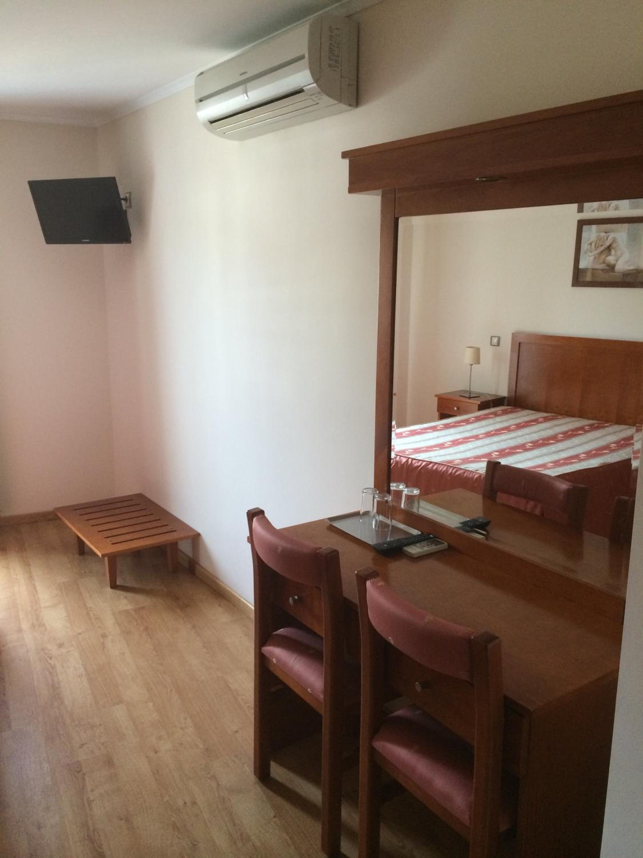 Double or Twin Room photo 1