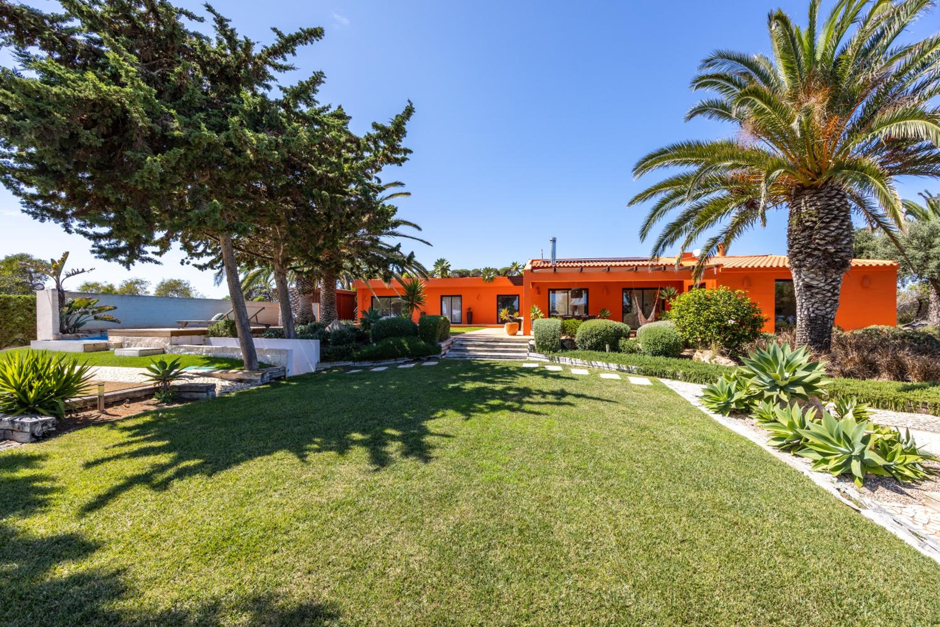 Superior Villa photo 3