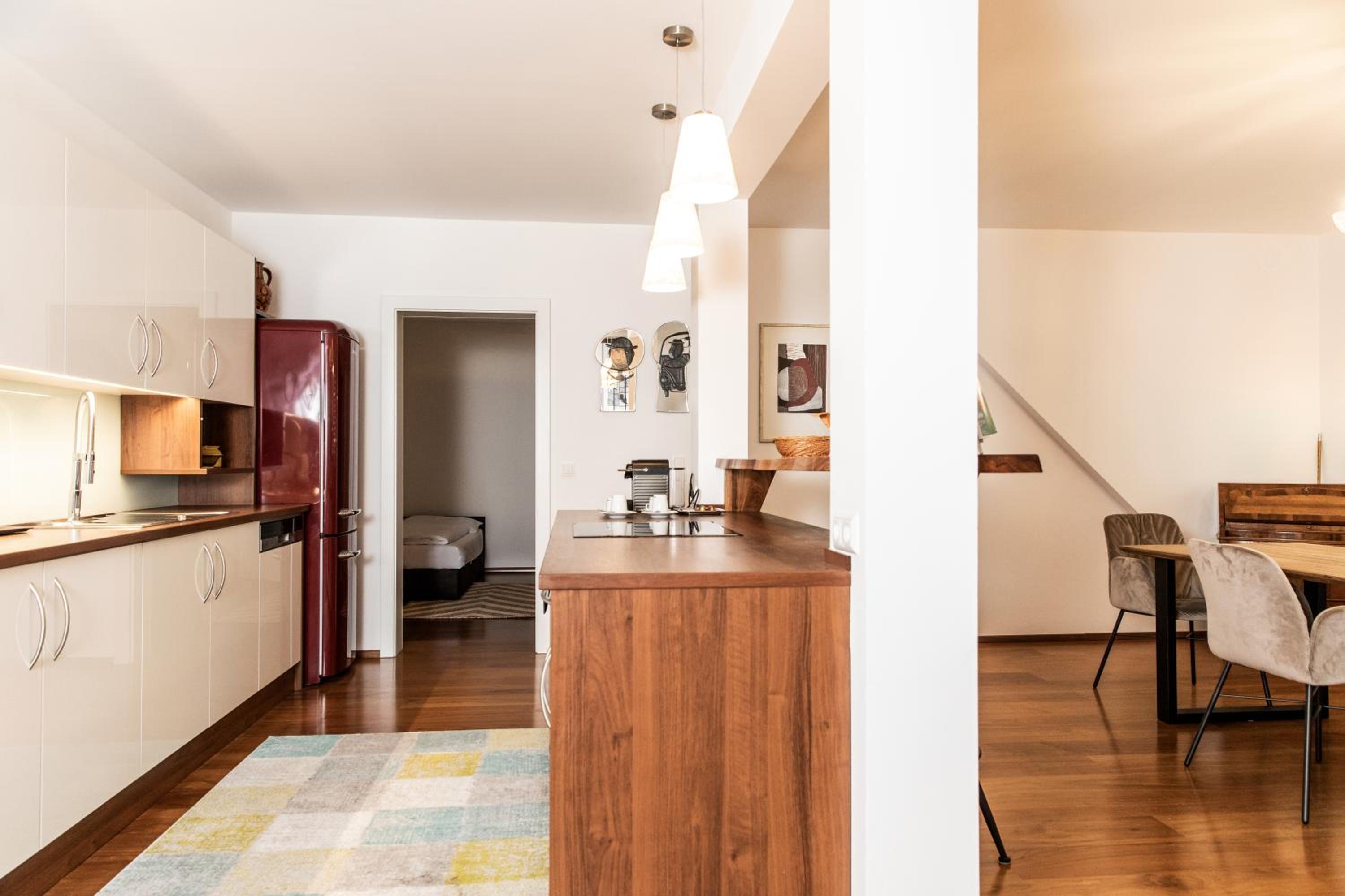 Two-Bedroom Apartment - Photo 9