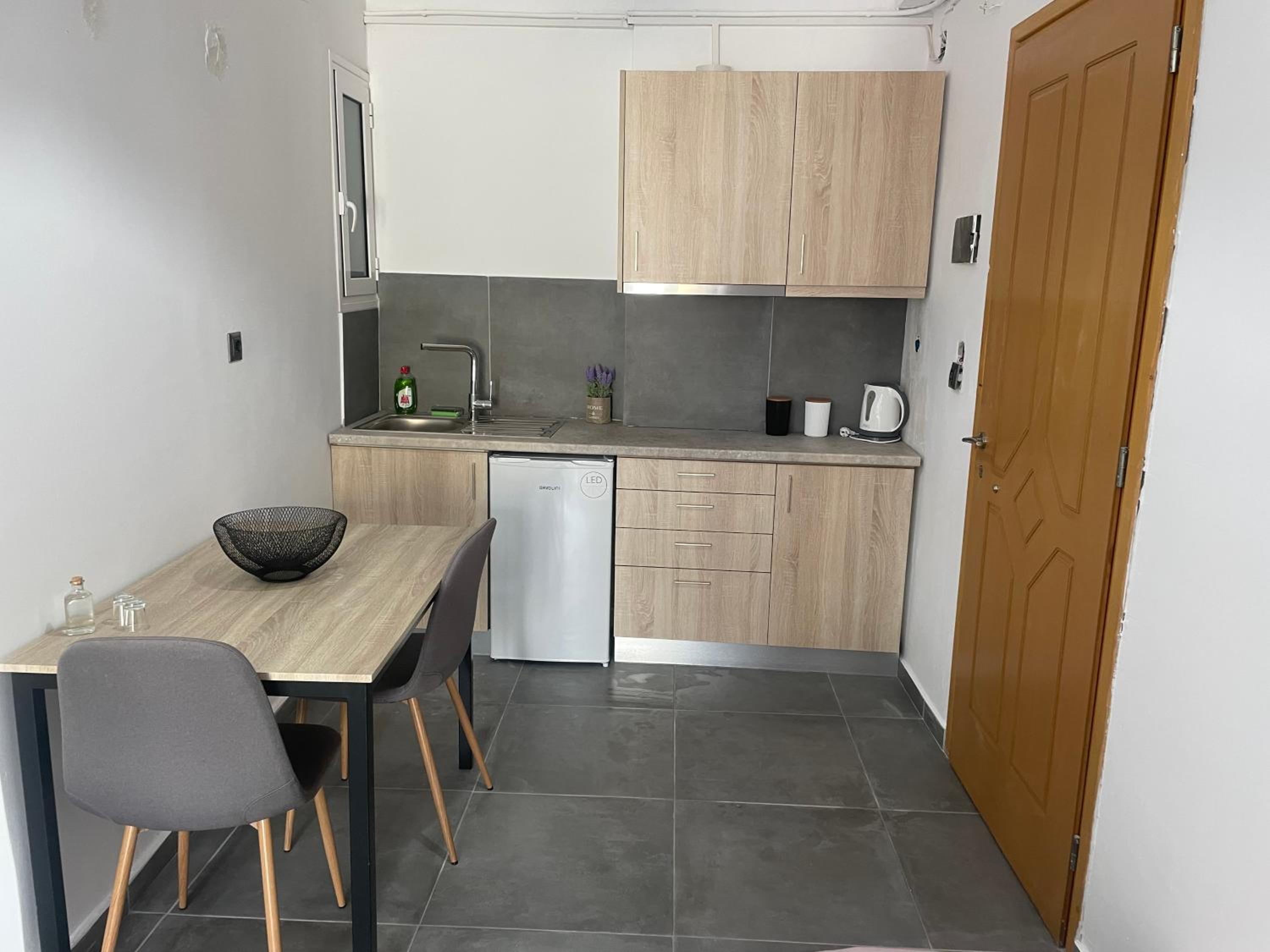 Deluxe Triple Room - Photo 2